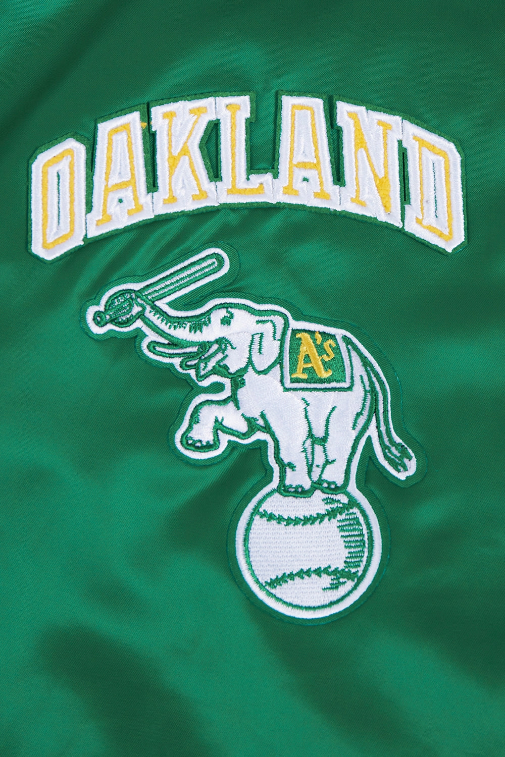 CHAMARRA DE SATN MLB OAKLAND ATHLETICS RETRO CLASSICS PARA MUJER
