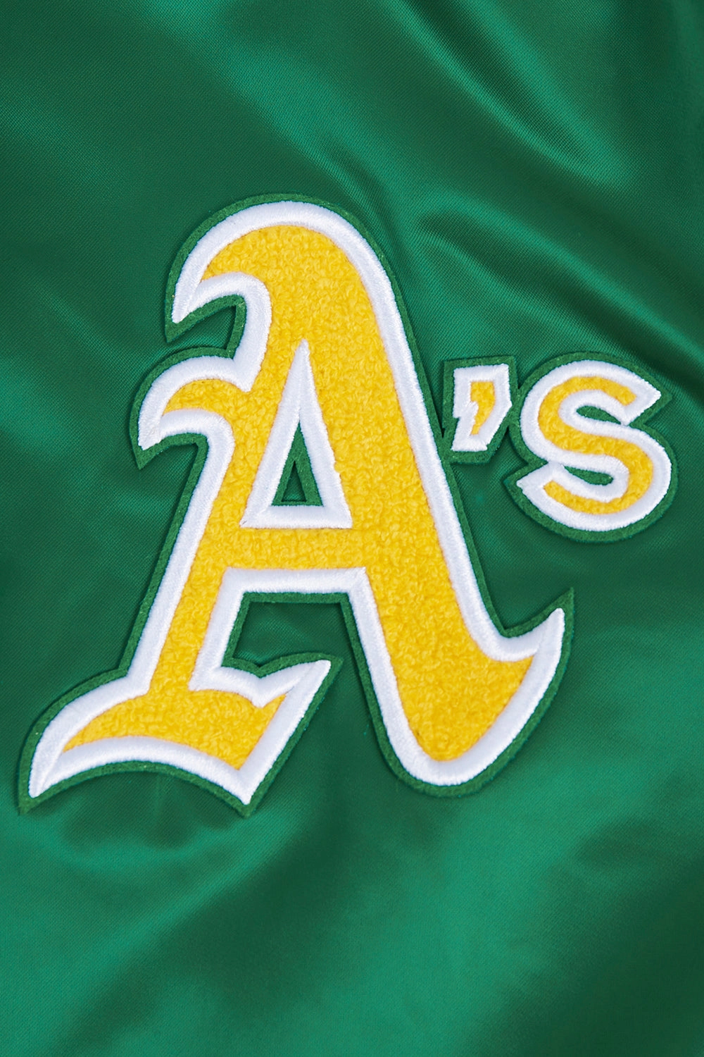 CHAMARRA DE SATN MLB OAKLAND ATHLETICS RETRO CLASSICS PARA MUJER