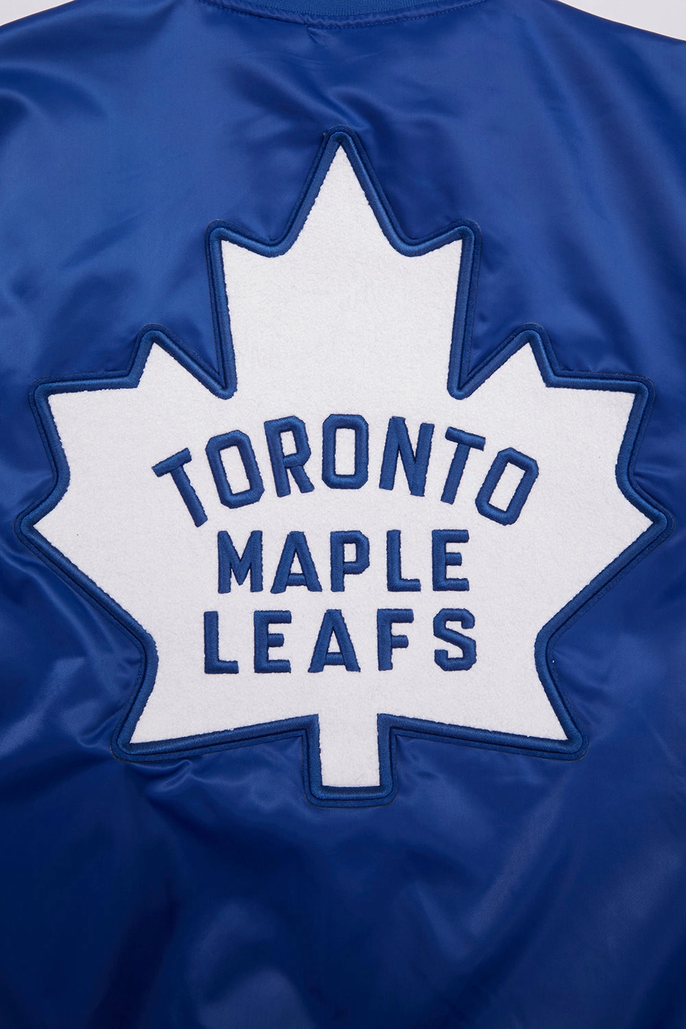 CHAMARRA DE SATN NHL TORONTO MAPLE LEAFS RETRO CLASSICS