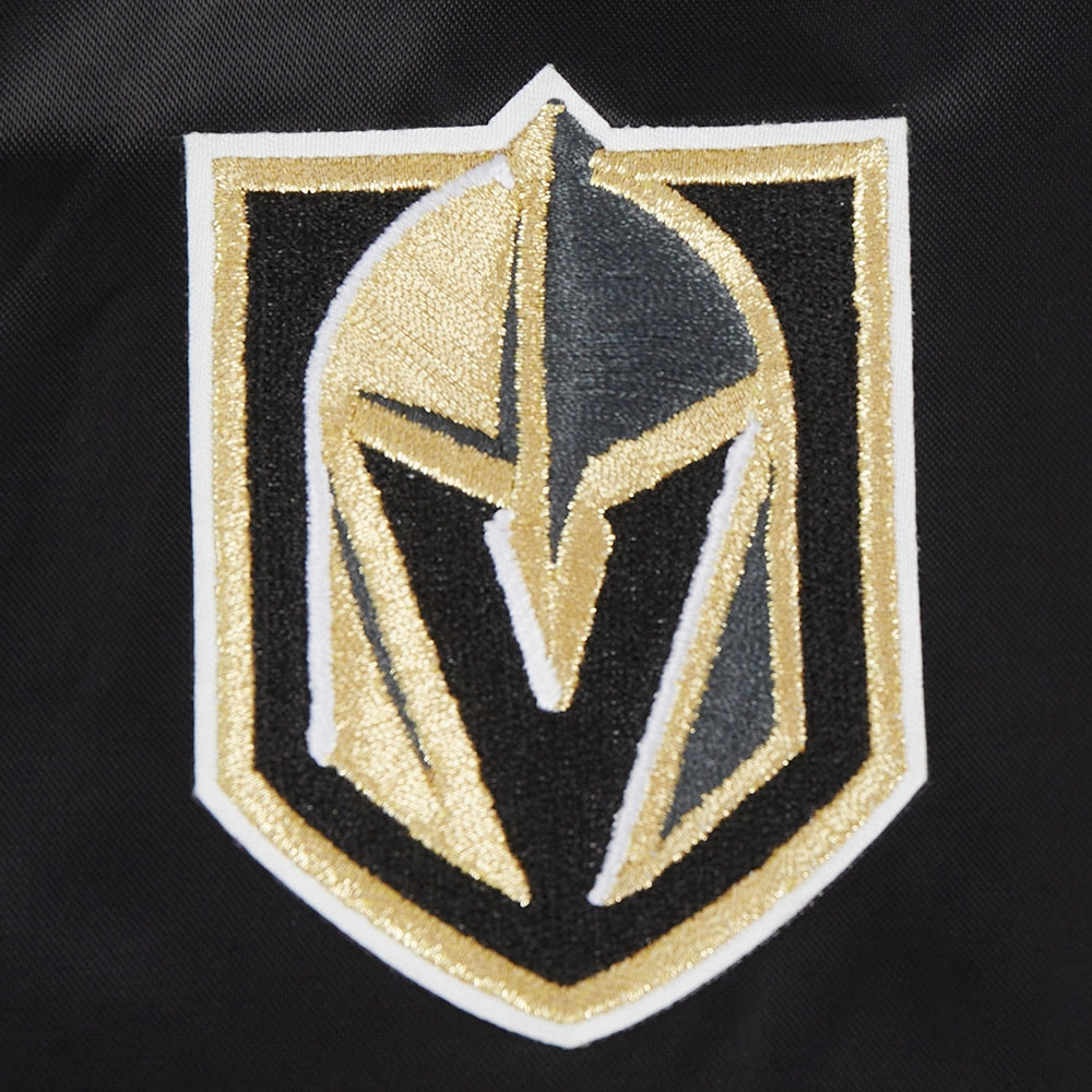 CHAMARRA DE SATN NHL VEGAS GOLDEN KNIGHTS SCRIPT TAIL PARA MUJER