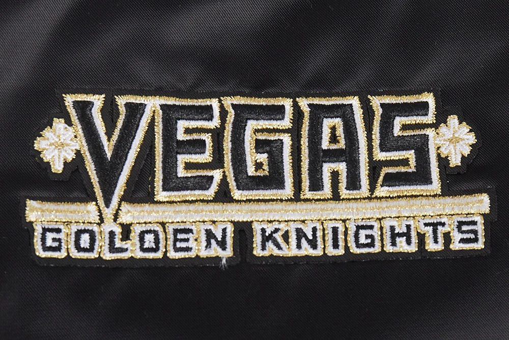 CHAMARRA DE SATN NHL VEGAS GOLDEN KNIGHTS SCRIPT TAIL PARA MUJER