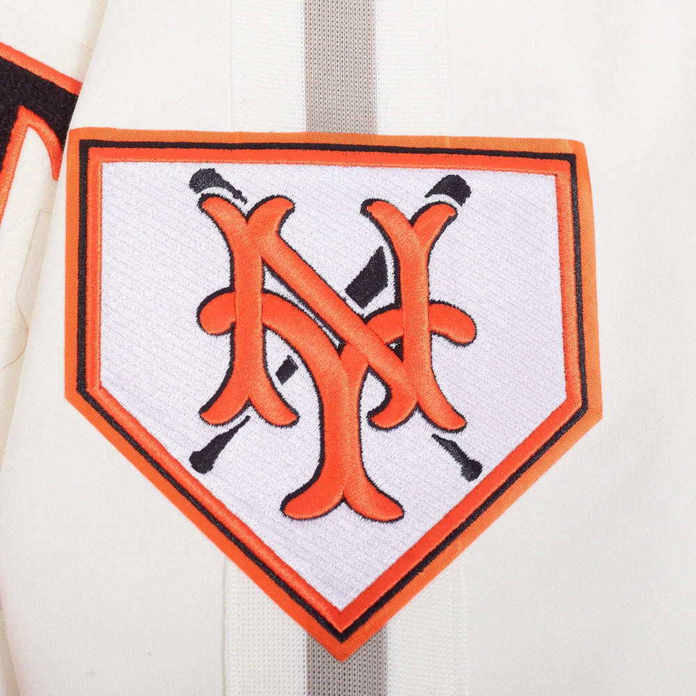 CHAMARRA MLB SAN FRANCISCO GIANTS PRO GAME DAY JACKET