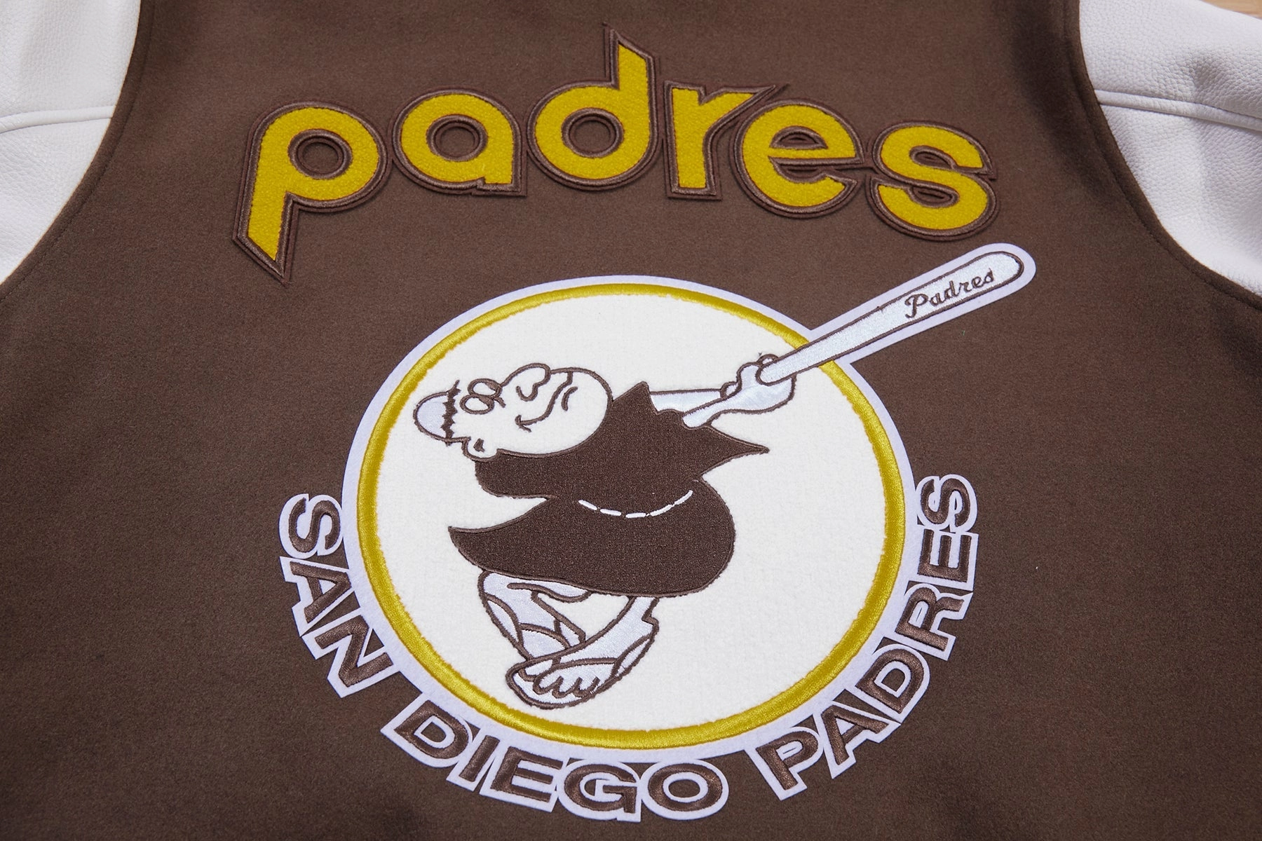 CHAMARRA UNIVERSITARIA MLB SAN DIEGO PADRES RETRO CLASSICS