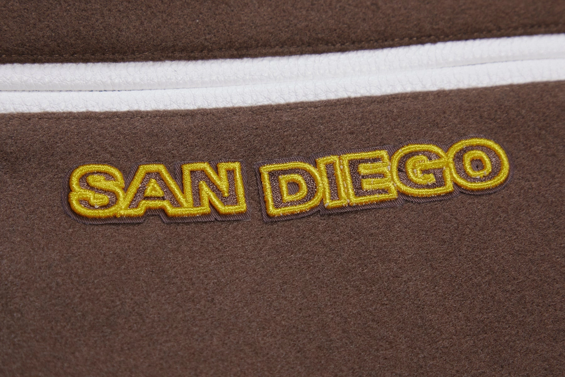 CHAMARRA UNIVERSITARIA MLB SAN DIEGO PADRES RETRO CLASSICS