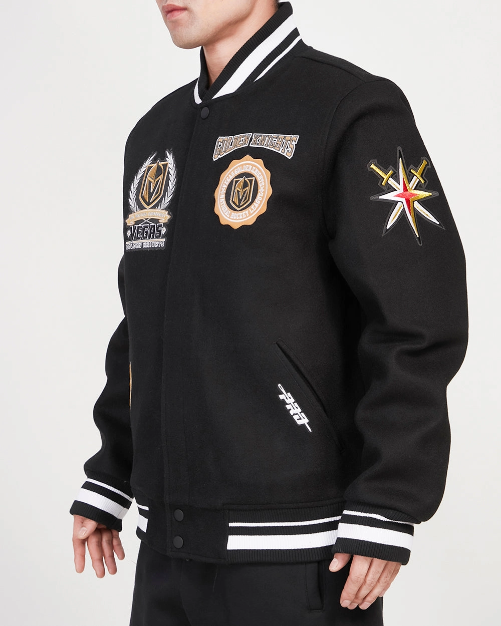 CHAMARRA UNIVERSITARIA NHL VEGAS GOLDEN KNIGHTS CREST EMBLEM