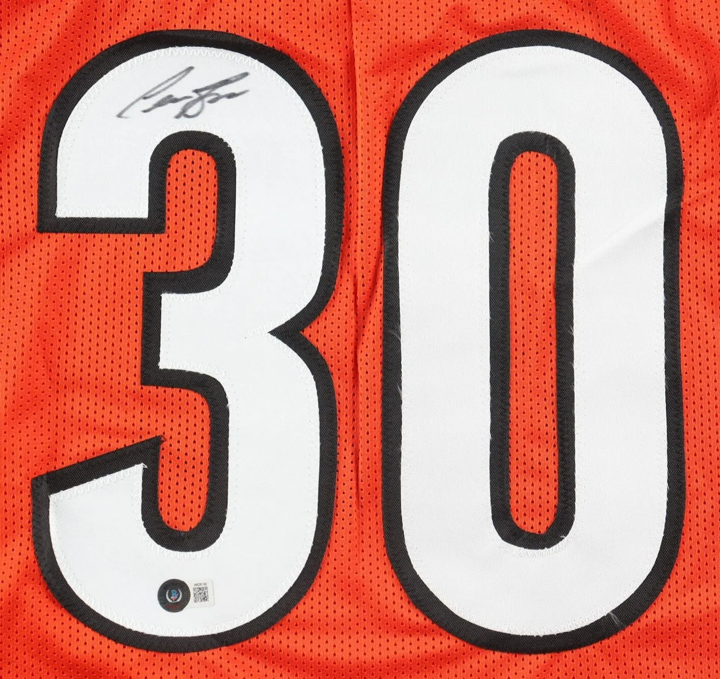 Chase Brown Signed Cincinnati Bengals Jersey (Beckett) 2023 Draft Pick / RB