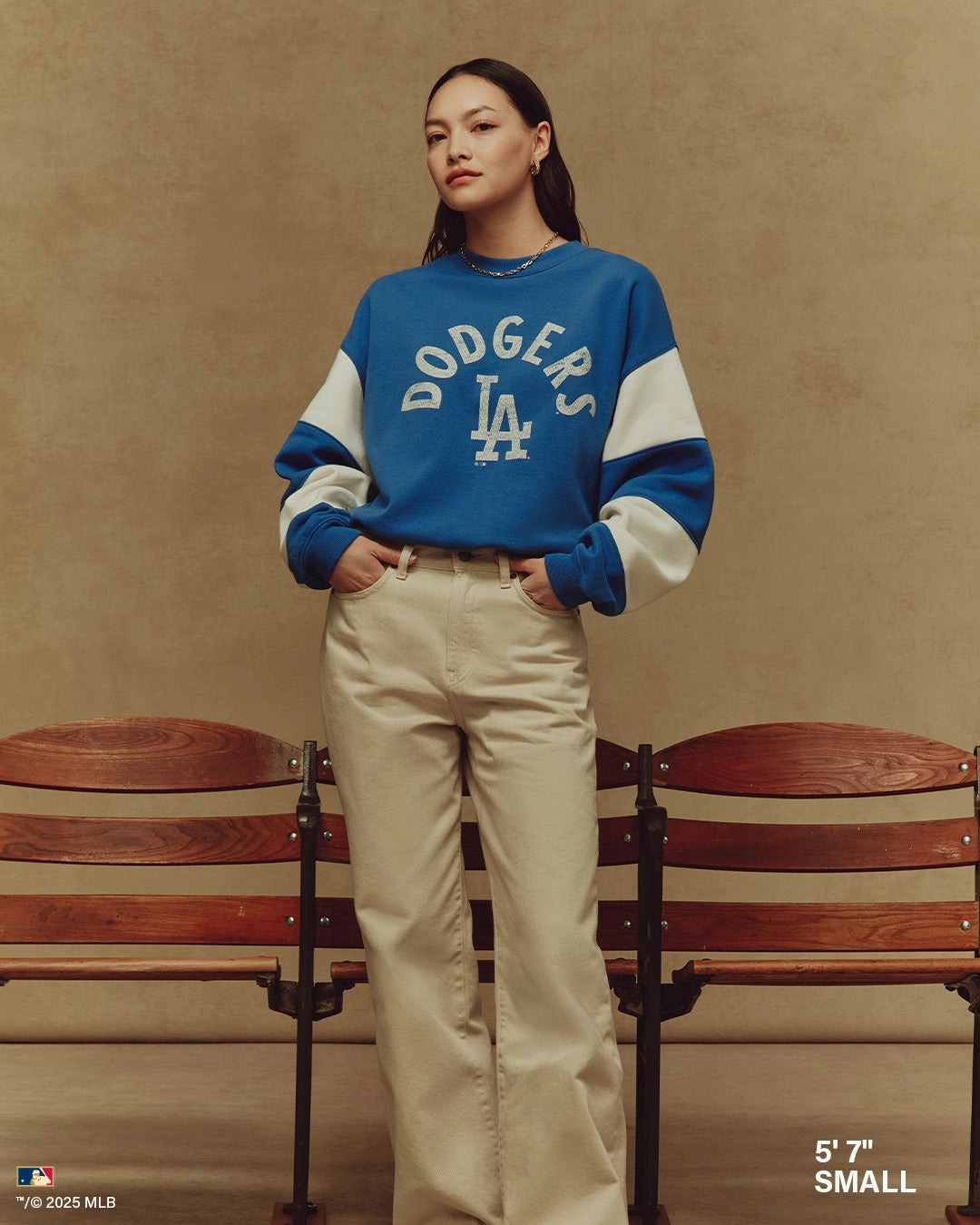 CHICAGO CUBS EEPHUS '47 BARRED CREW WOMENS