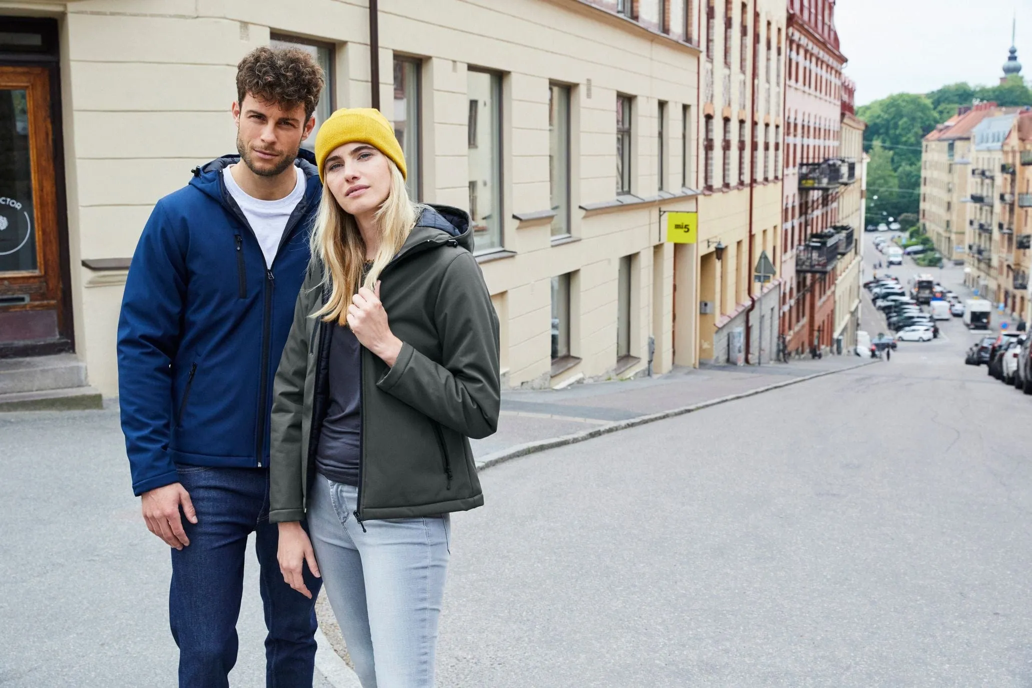 Empower Your Journey Clique By Cutter & Buck - Men'S Equinox Insulated Softshell Jacket