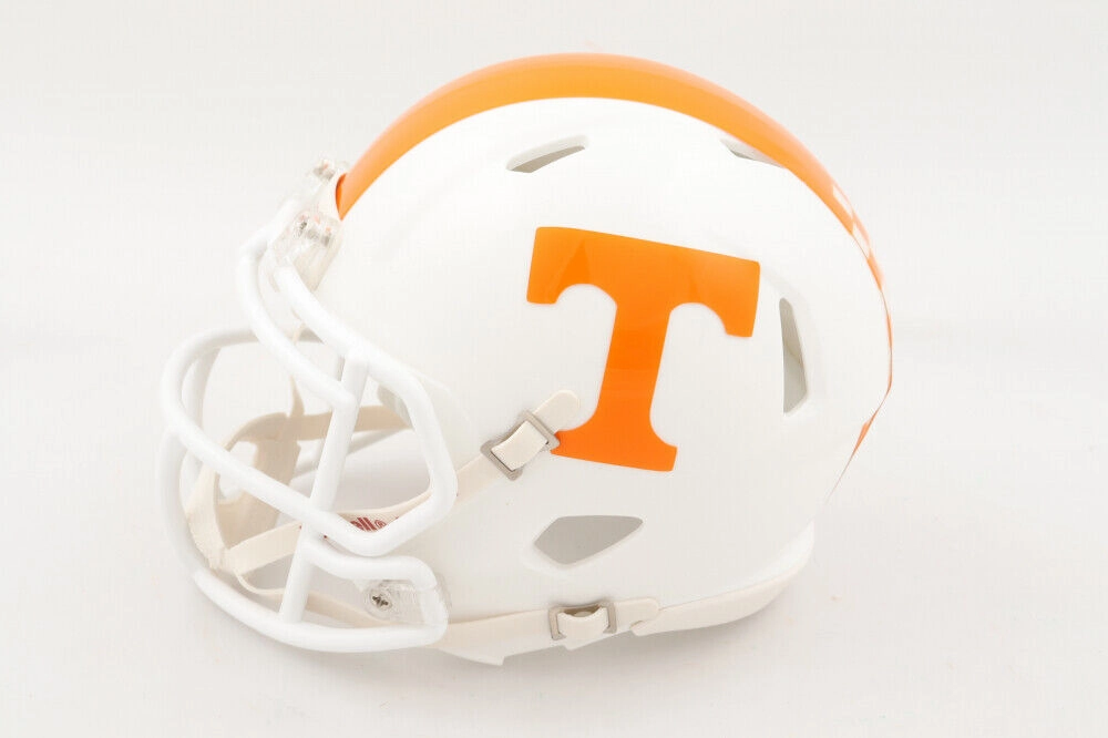 Cordarrelle Patterson Signed Tennessee Volunteers Mini-Helmet (Beckett COA)