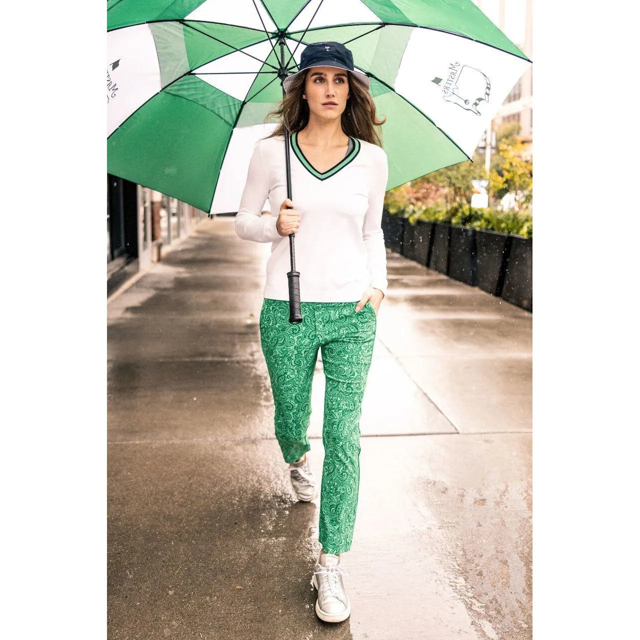 Golftini Women'S Fashion V-Neck Sweater - White/Kelly Green Redefine Classic