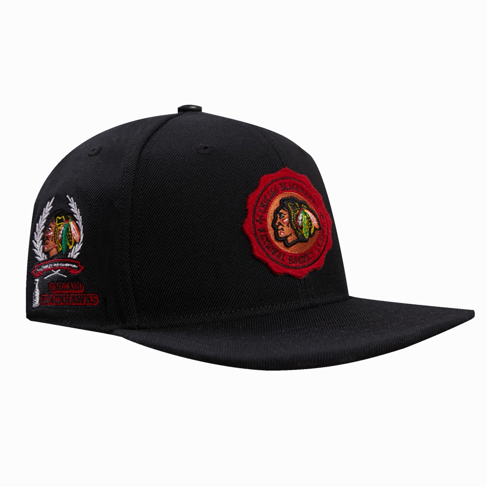 GORRA SNAPBACK NHL CHICAGO BLACKHAWKS CREST EMBLEM