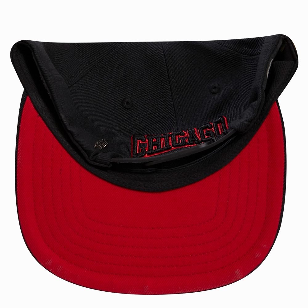 GORRA SNAPBACK NHL CHICAGO BLACKHAWKS CREST EMBLEM