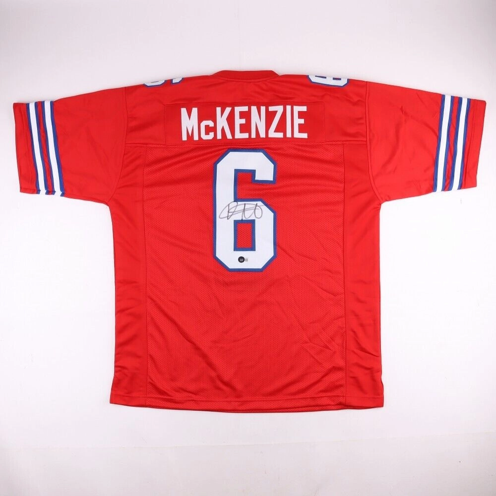 Isaiah McKenzie Signed Buffalo Bills Jersey (Beckett) His New 2022 Uniform # WR