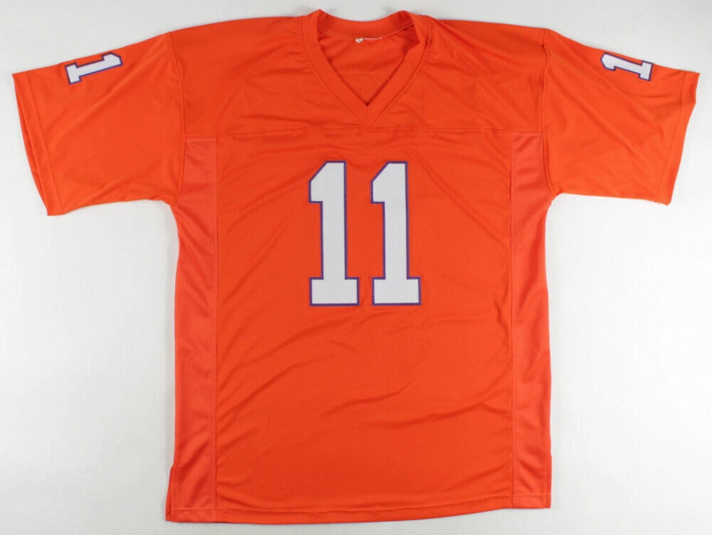Isaiah Simmons Signed Clemson Tigers Jersey (Beckett COA)2020 1st Rd Pk Arizona