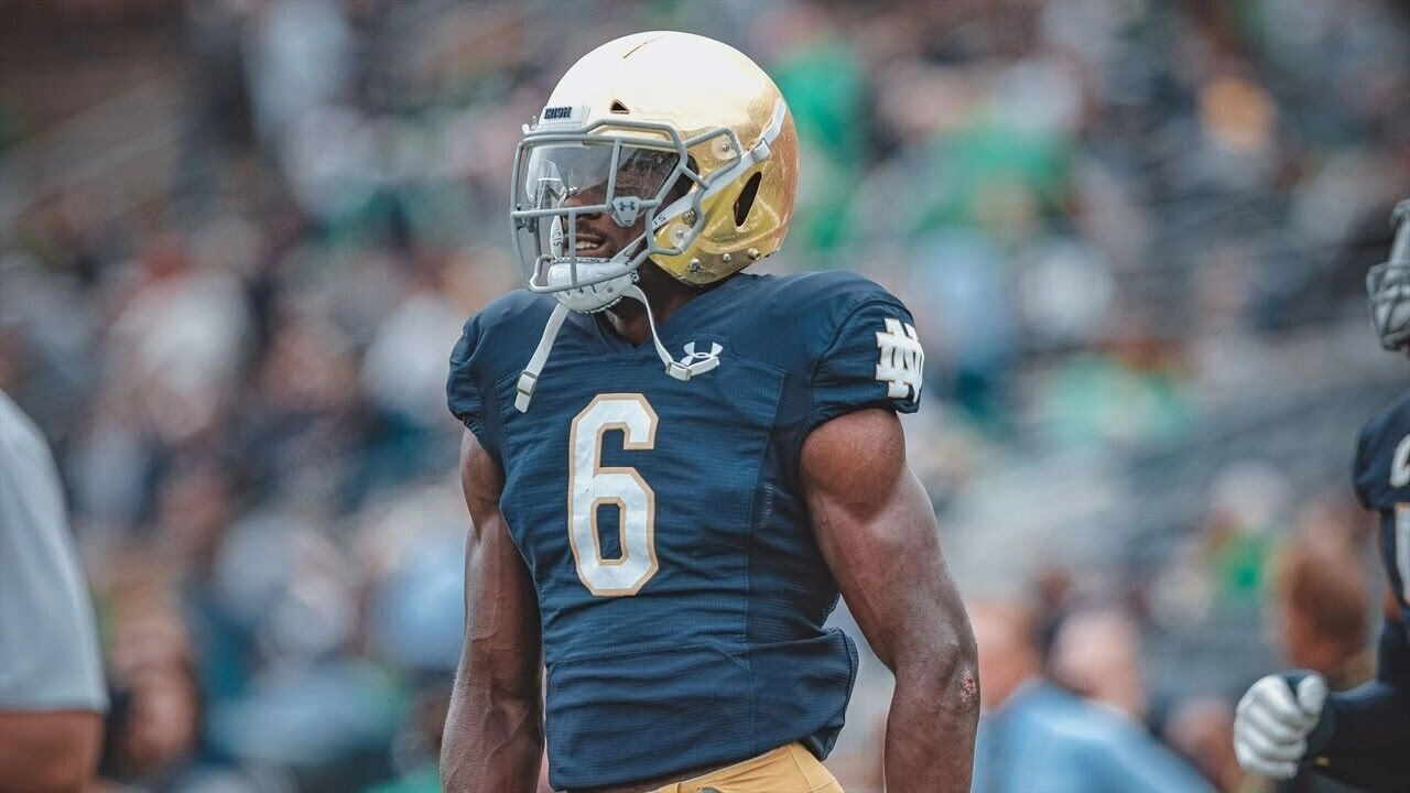 Jeremiah Owusu-Koramoah Signed Notre Dame Fighting Irish Jersey (Beckett COA)