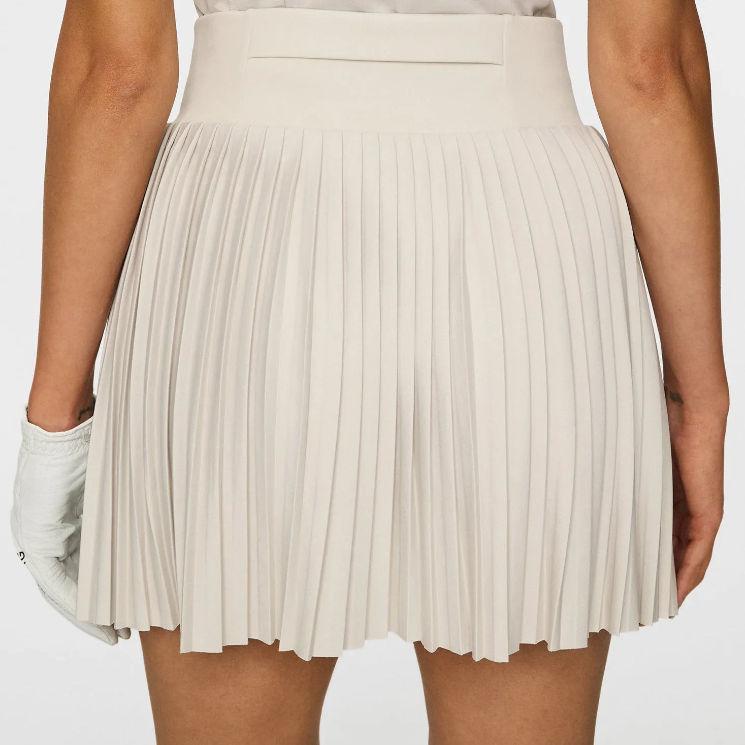 J.Lindeberg Women'S Binx Golf Skirt - Moonbeam Step Into Strength