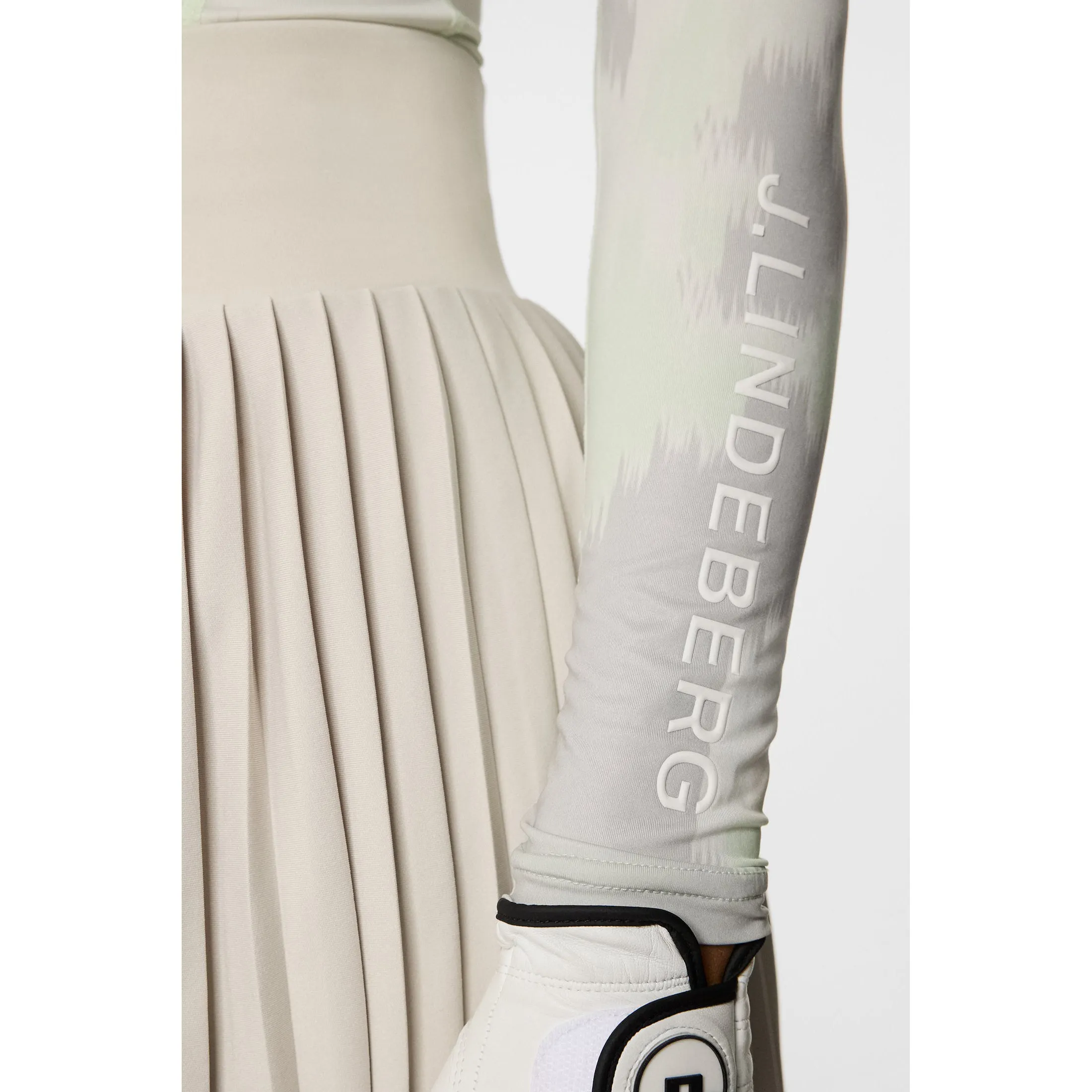 J.Lindeberg Women'S Ella Print Compression Golf Shirt - Warp Ambrosia Gear Up and Go Break Boundaries