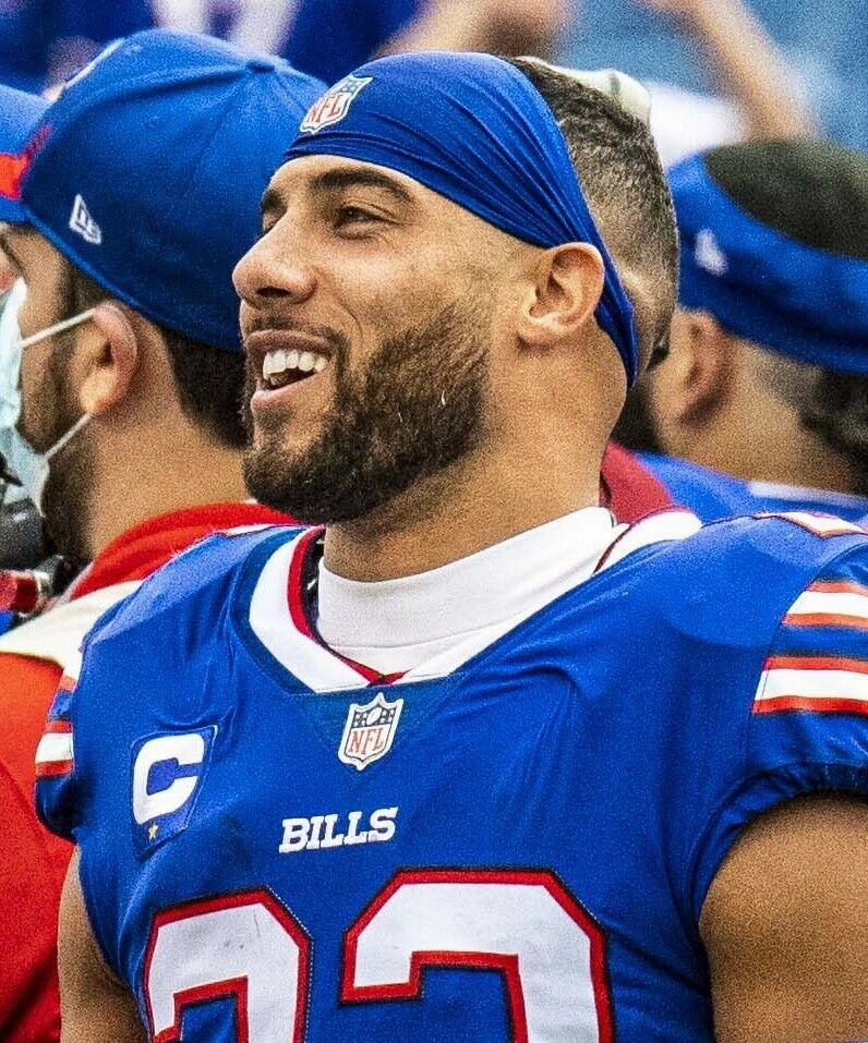 Micah Hyde Signed Buffalo Bills Jersey (Beckett) 2017 Pro Bowl Defensive Back