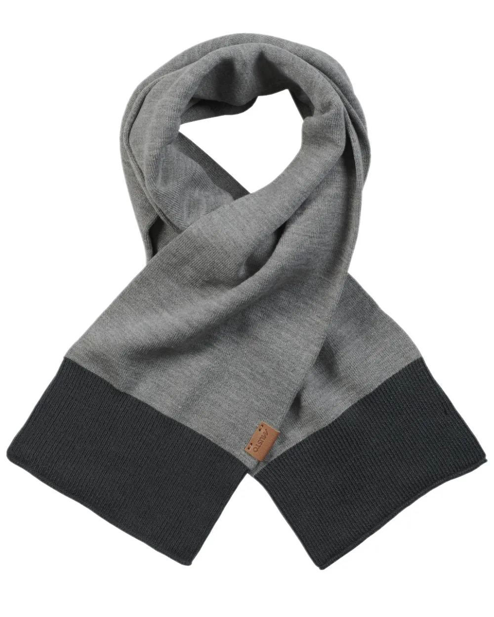 Musto Tipped Beanie & Scarf Gift Set Musto Waterproof Caps
