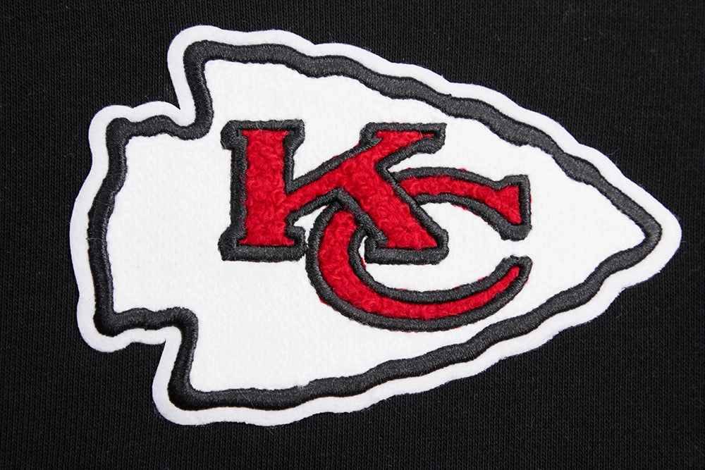 NFL KANSAS CITY CHIEFS CLASSIC WOMEN'S FLEECE CROPPED PULLOVER HOODIE (BLACK)