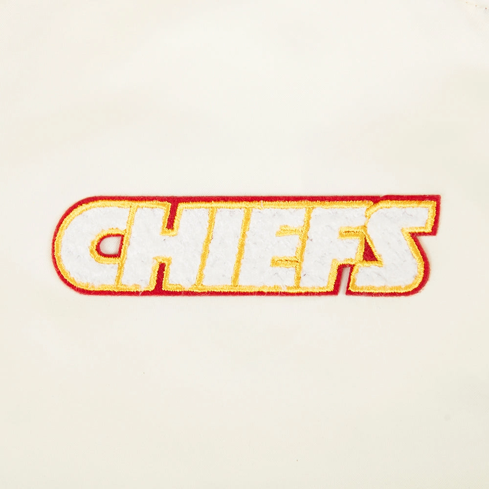 NFL KANSAS CITY CHIEFS RETRO CLASSIC WOMEN'S RIB SATIN JACKET (EGGSHELL/ RED)