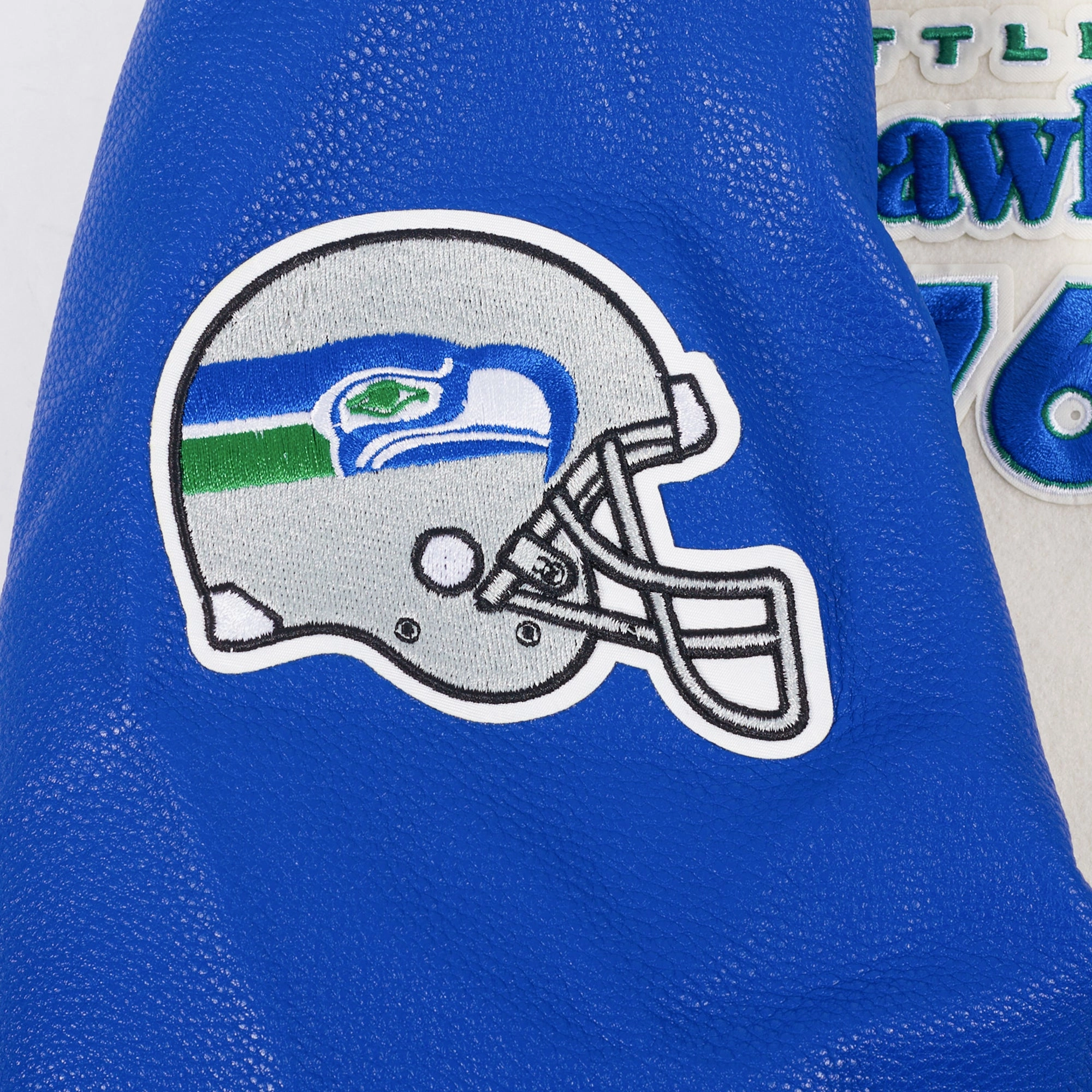 NFL SEATTLE SEAHAWKS RETRO CLASSIC MEN'S RIB WOOL VARSITY JACKET (EGGSHELL/ ROYAL BLUE)