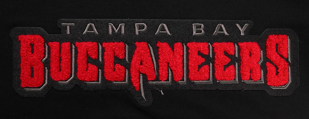 NFL TAMPA BAY BUCCANEERS CLASSIC CHENILLE MEN'S   TEE (BLACK)