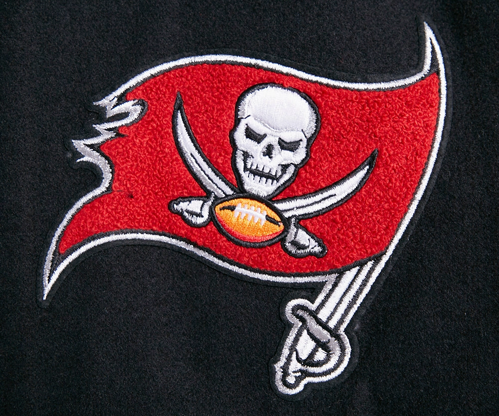 NFL TAMPA BAY BUCCANEERS CLASSIC MEN'S WOOL VARSITY JACKET (BLACK/WHITE)