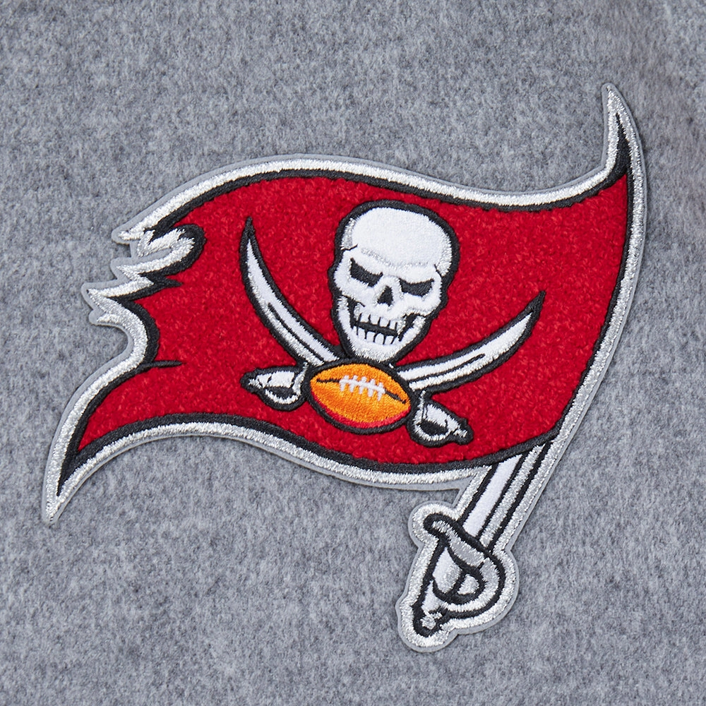 NFL TAMPA BAY BUCCANEERS OLD ENGLISH MEN'S RIB WOOL VARSITY JACKET (HEATHER GREY/WHITE)
