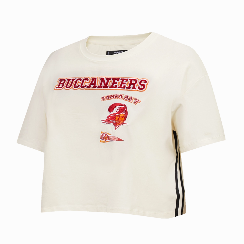 NFL TAMPA BAY BUCCANEERS RETRO CLASSIC WOMEN'S BOXY TEE (EGGSHELL)
