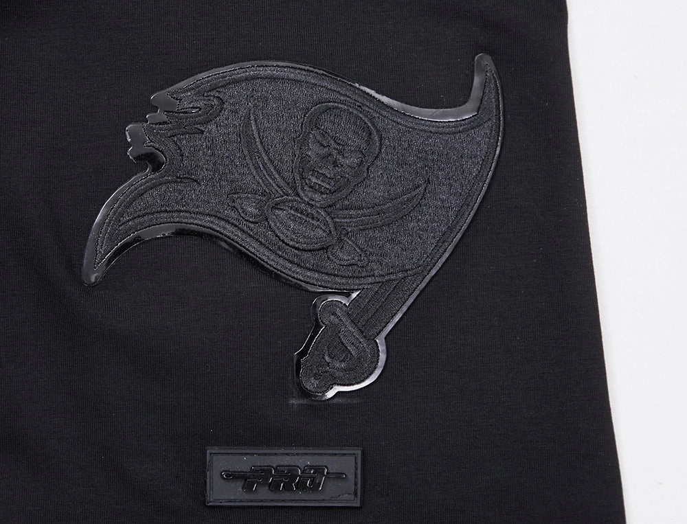 NFL TAMPA BAY BUCCANEERS TRIPLE BLACK MEN'S TEE (TRIPLE BLACK)