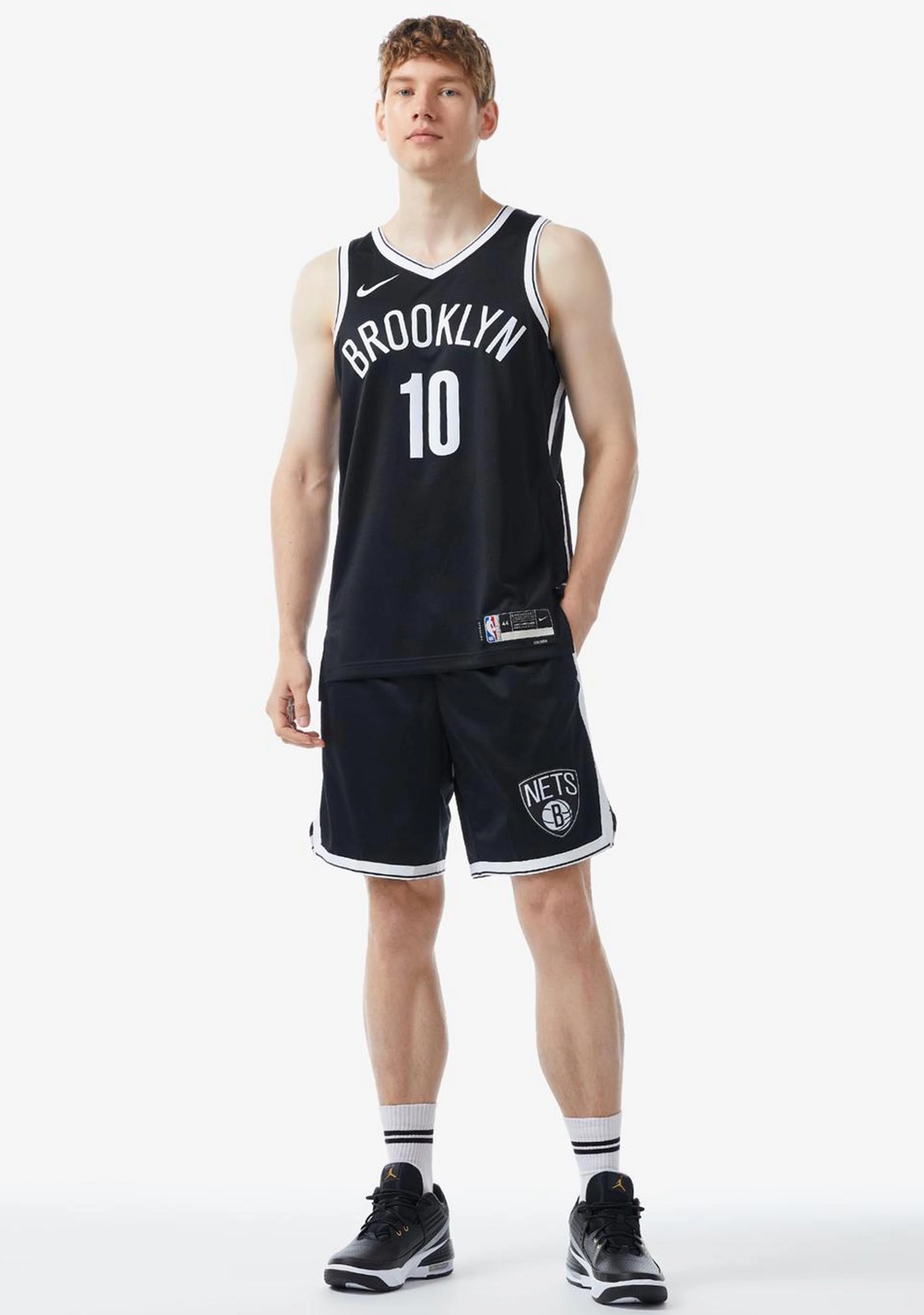 Nike Men's Brooklyn Nets Icon Edition 2022/23 Dri-FIT NBA Swingman Jersey
