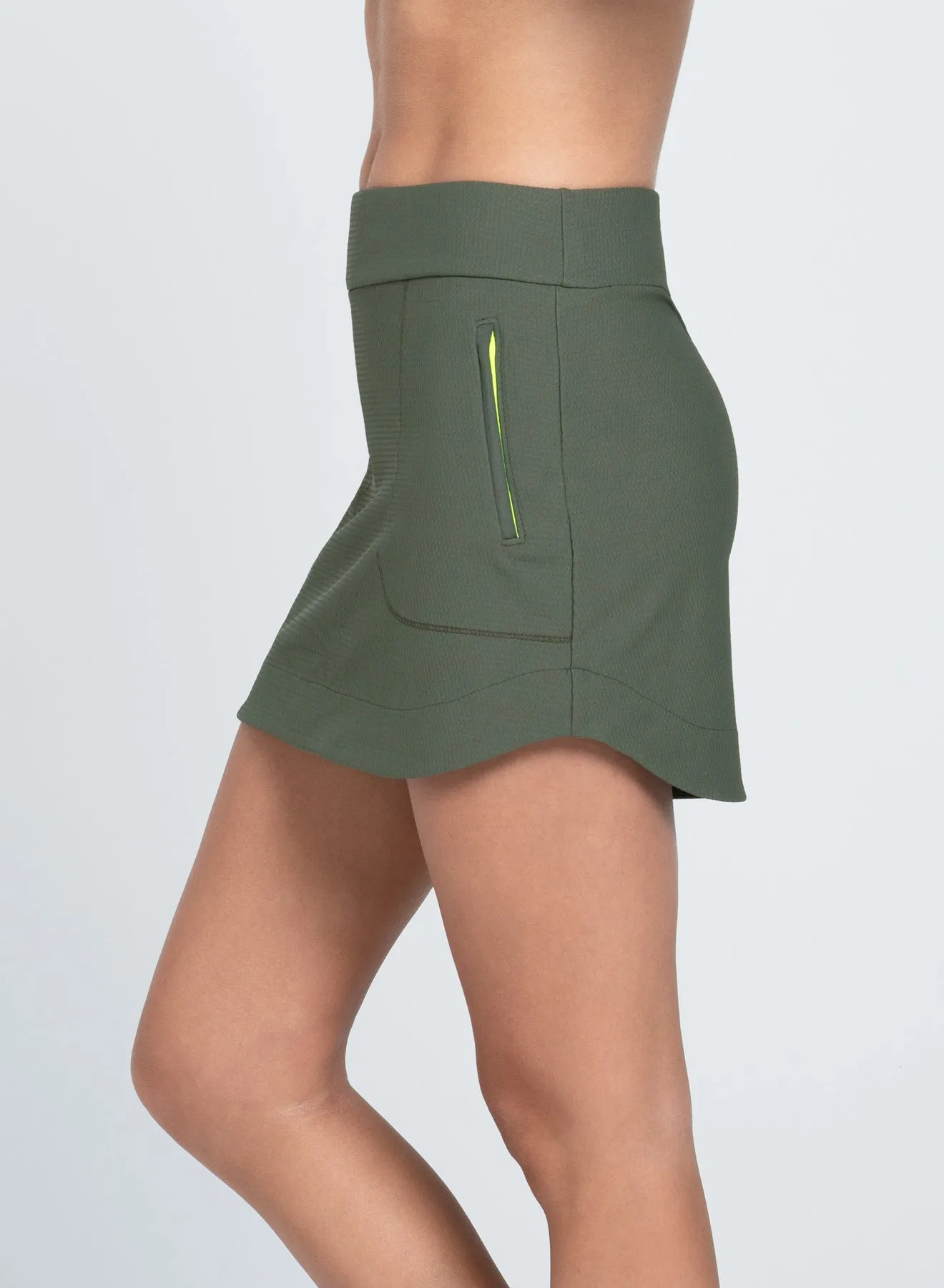 Designed to Dominate Pace Pocket Skort-Short 15.25"