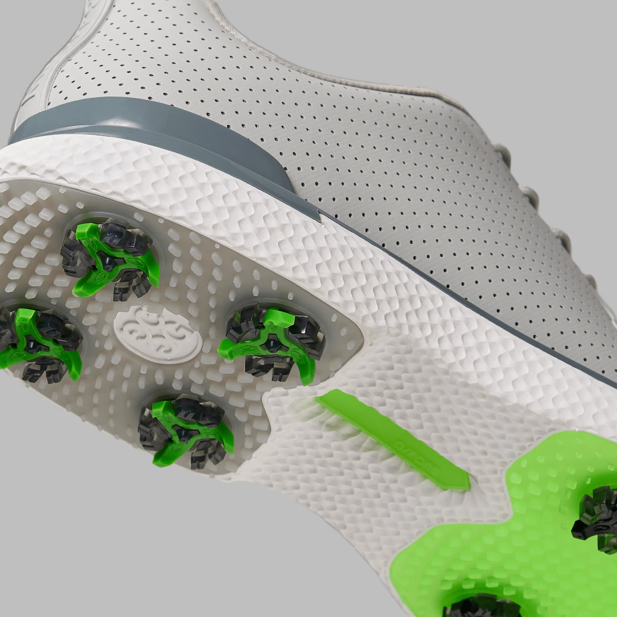 G/Fore Gallivan2R G/Lock Perforated Golf Shoes - Nimbus The Fast Lane Choice Labor Day Sale