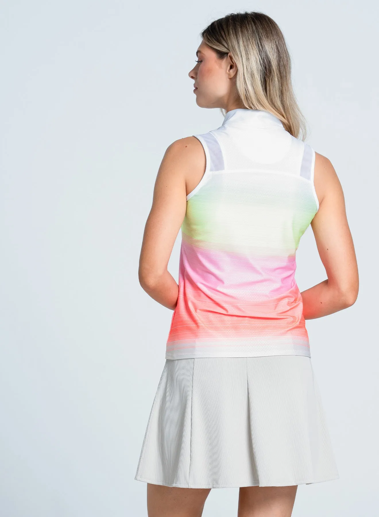 Engineered for Speed Walk Loud Spin Around Zip Tank