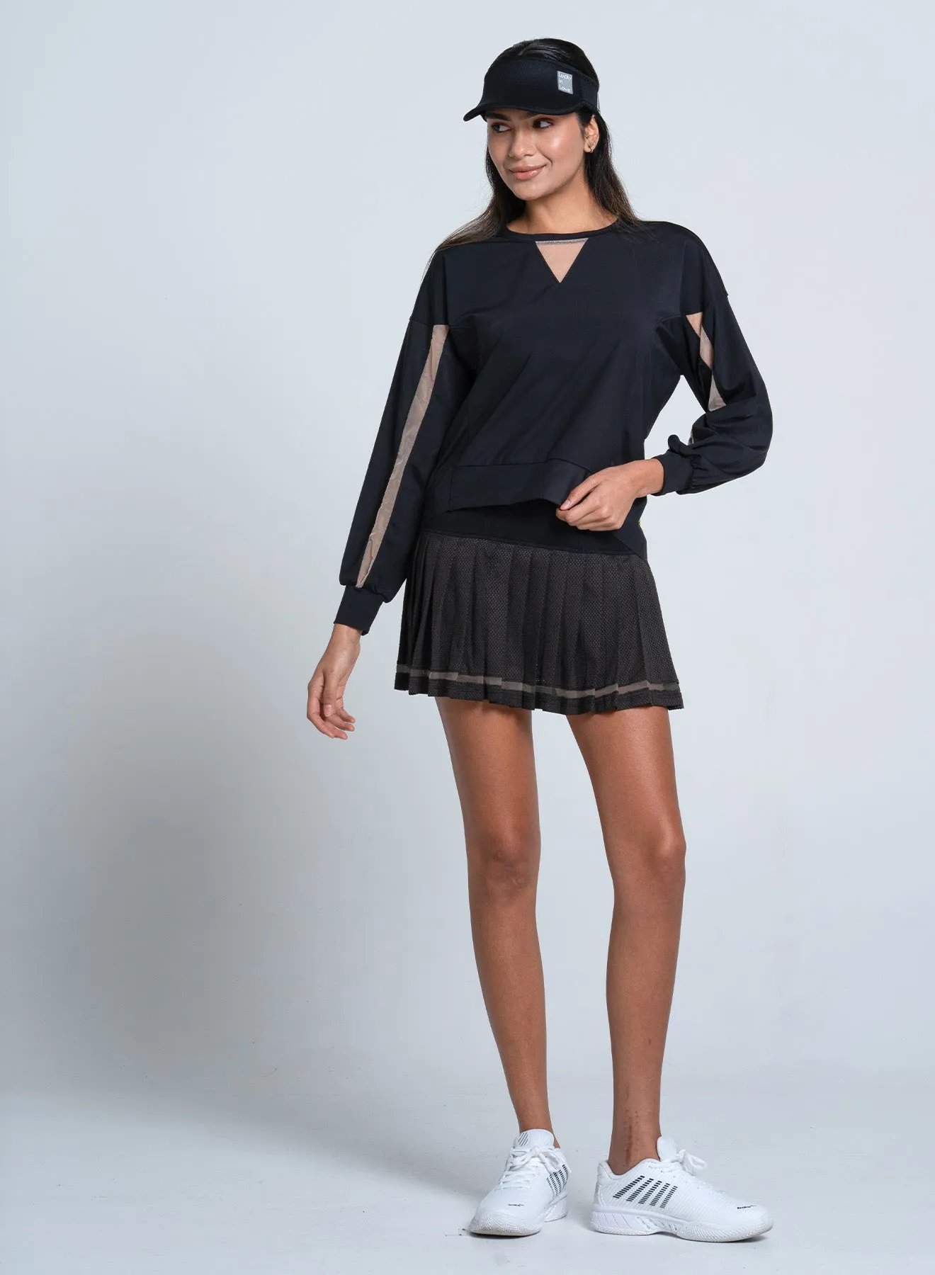 Be Tulle Throw Over Built to Move You
