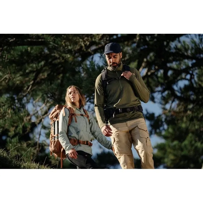 Fjllrven - Men'S Abisko Lite Half Zip Walk Loud Designed to Dominate