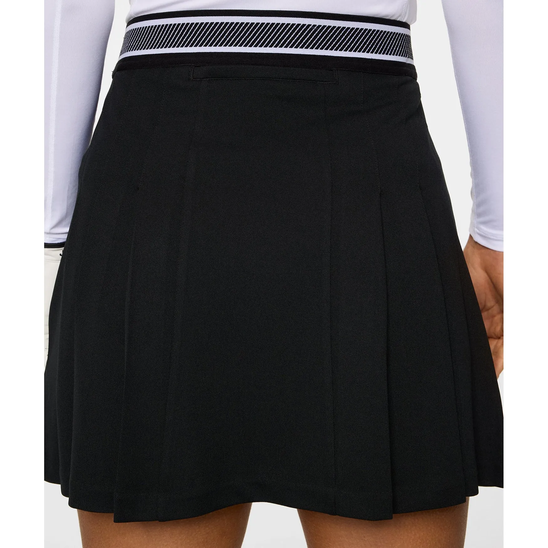 J.Lindeberg Women'S Harlow Golf Skirt - Black Rule the Streets Built to Perform