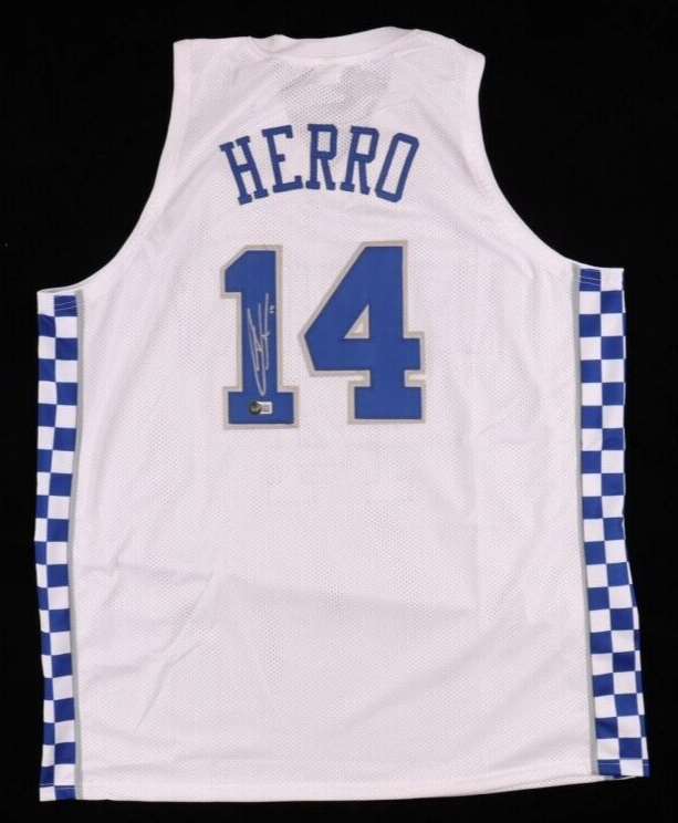 Tyler Herro Signed Kentucky Wildcats Jersey (Beckett) Miami Heat Point Guard