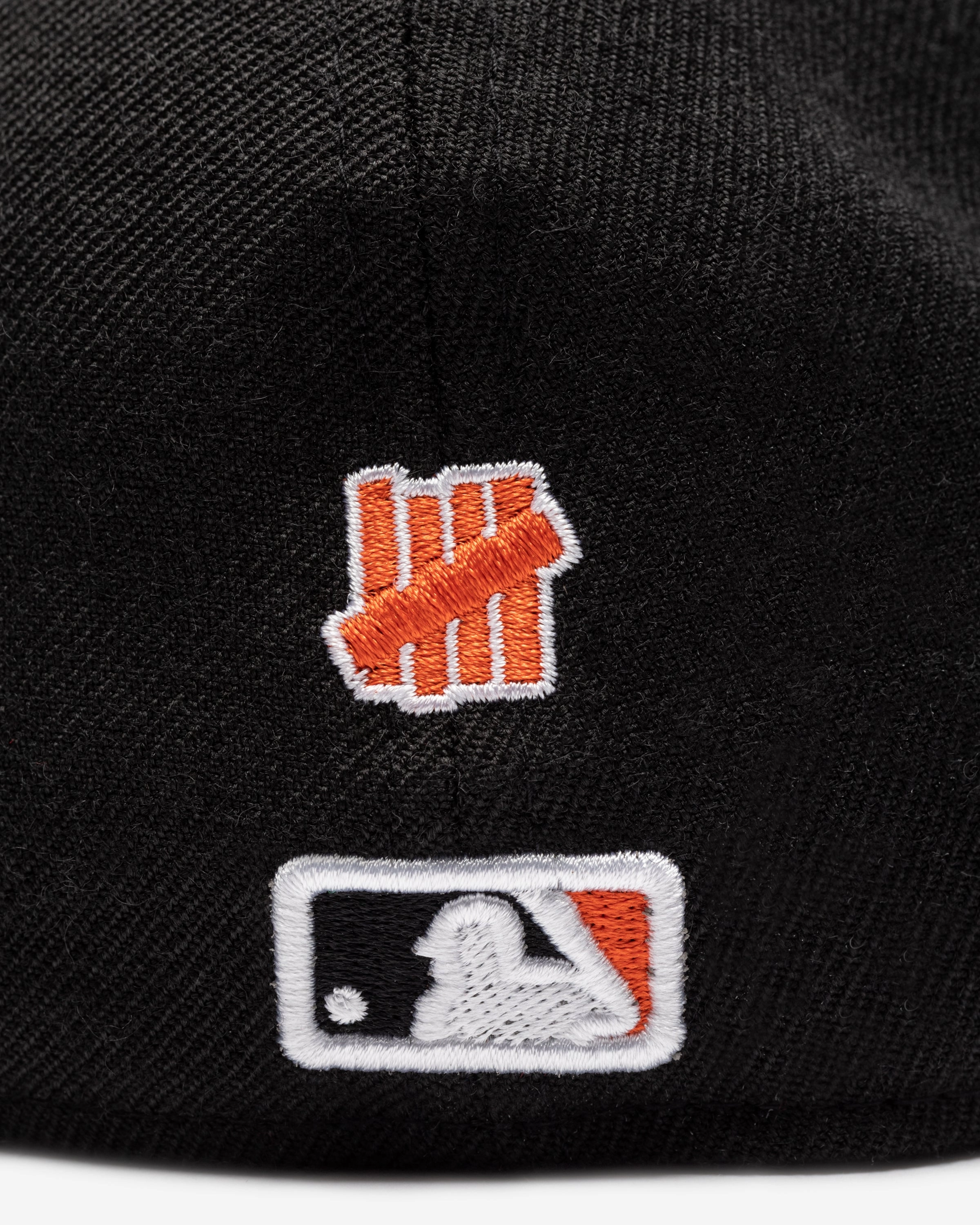 UNDEFEATED X NE X MLB FITTED - BALTIMORE ORIOLES