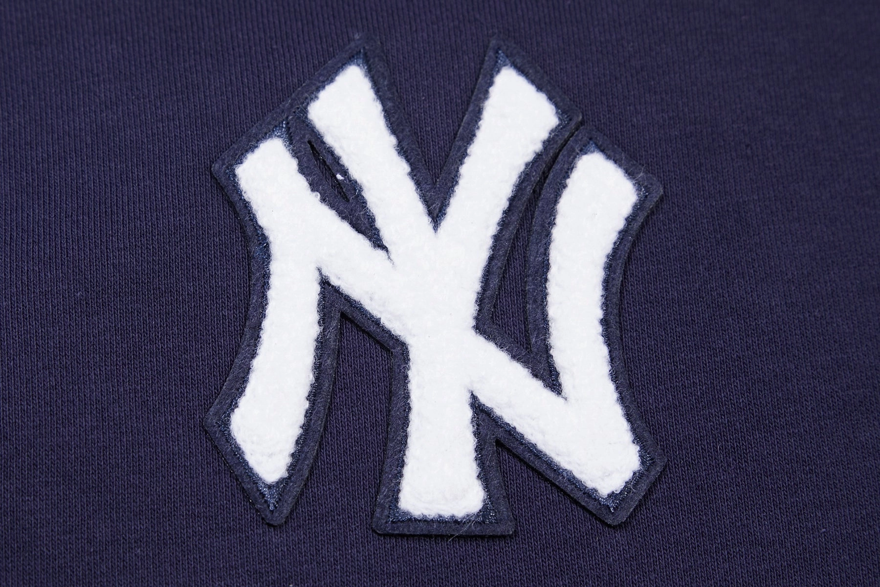 VESTIDO MLB NEW YORK YANKEES CLASSIC ESSENTIALS PARA MUJER