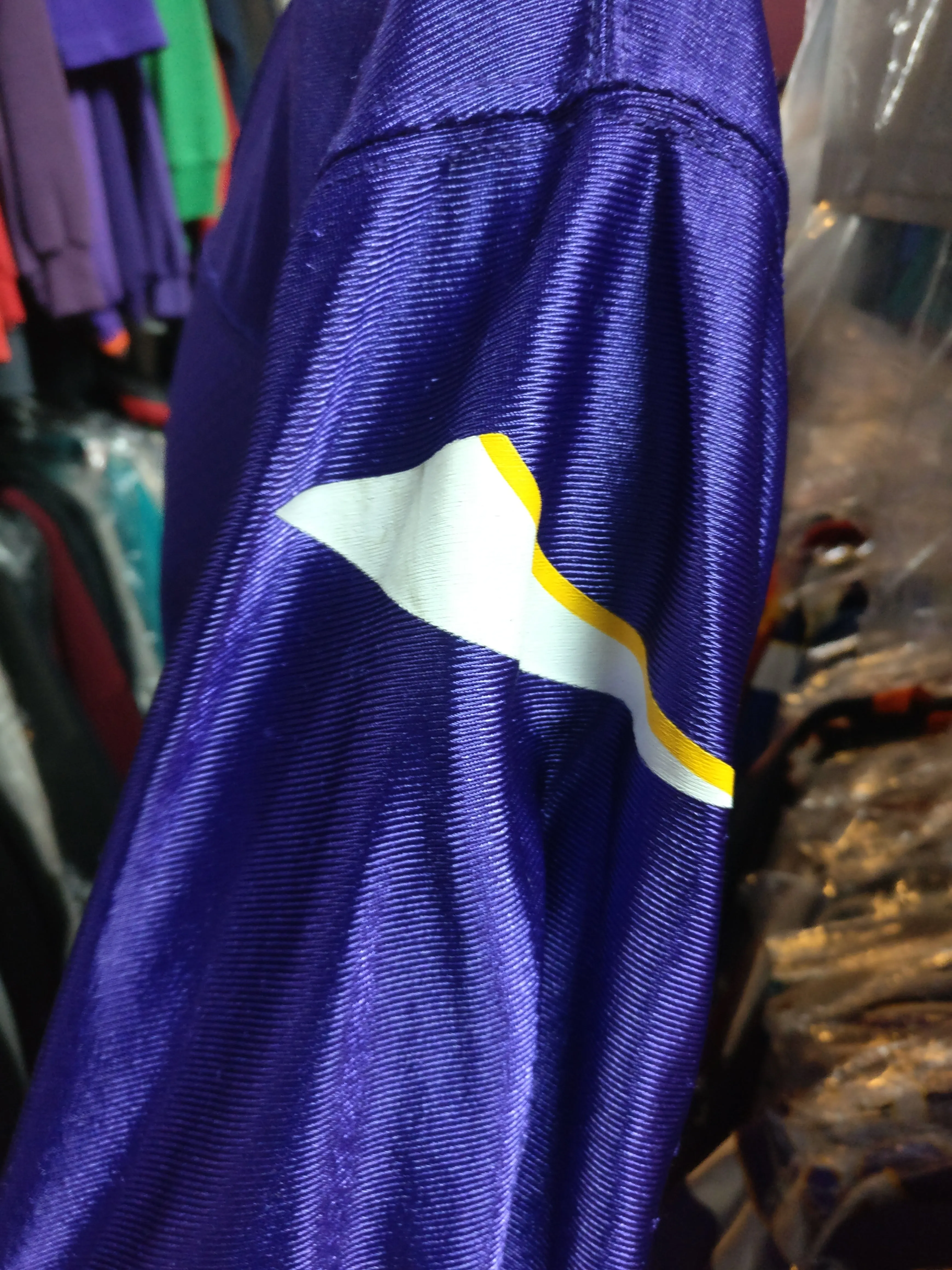 Vintage #28 ADRIAN PETERSON Minnesota Vikings NFL Jersey YXL