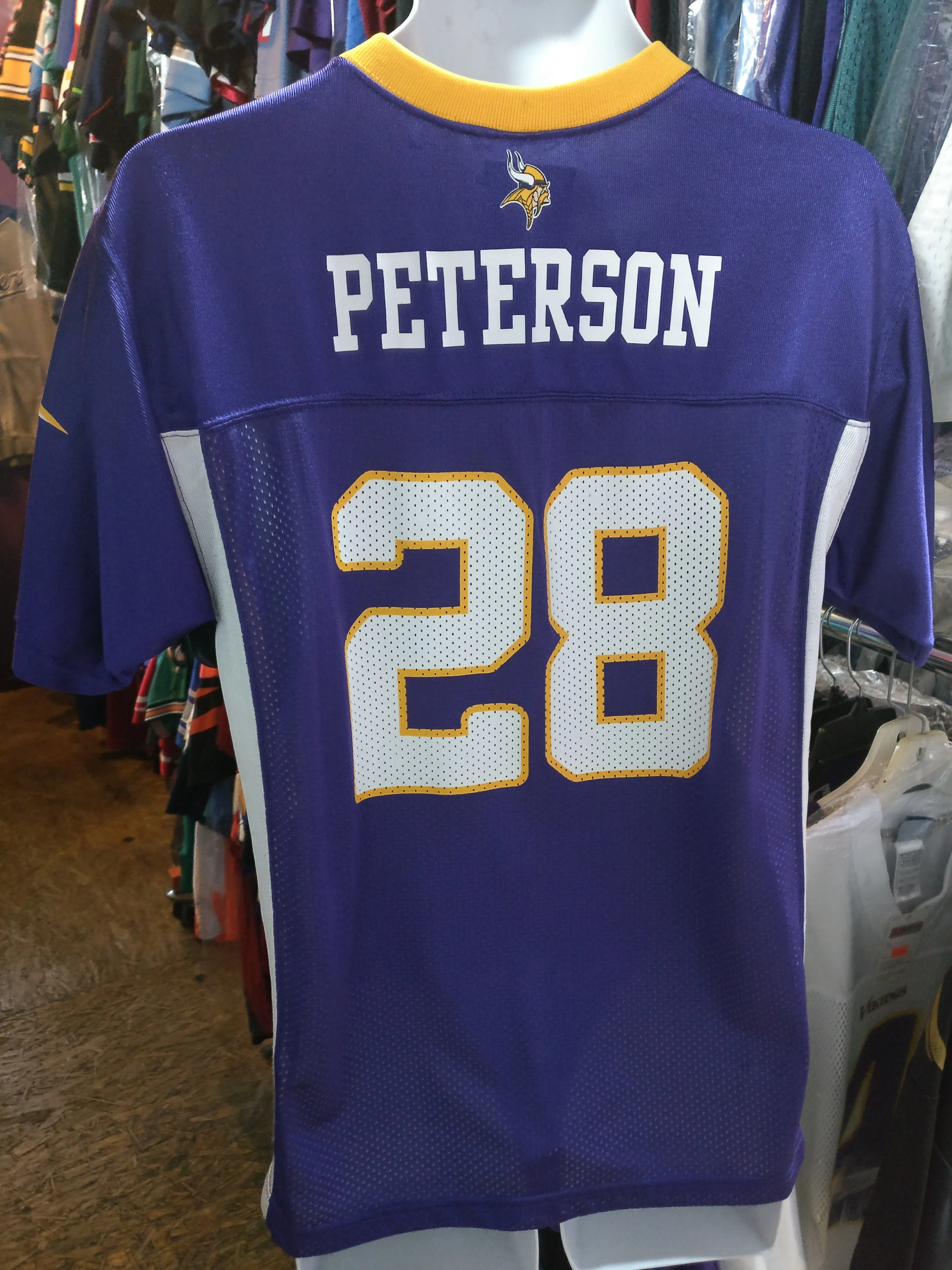 Vintage #28 ADRIAN PETERSON Minnesota Vikings NFL Jersey YXL