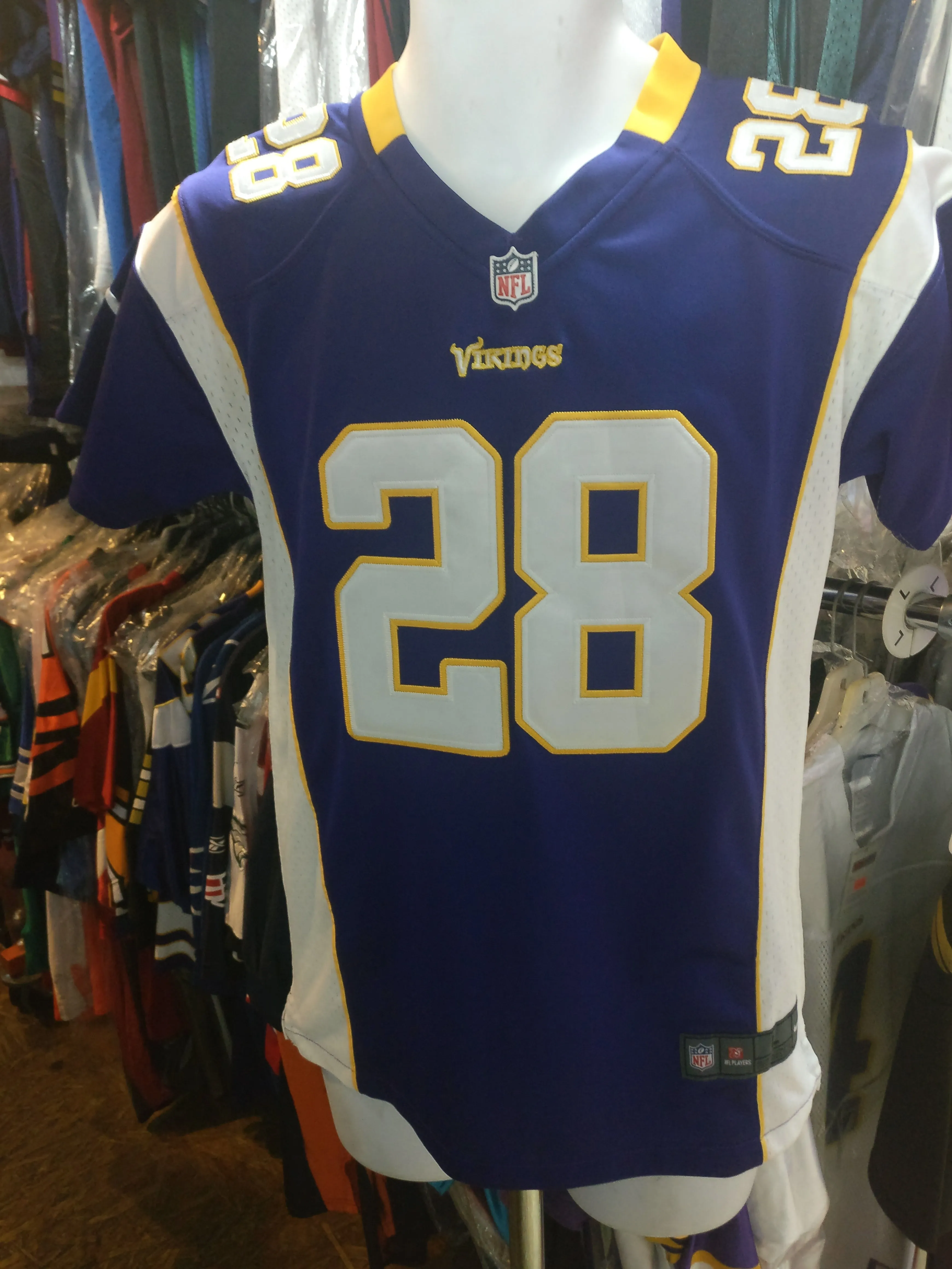 Vintage #28 ADRIAN PETERSON Minnesota Vikings NFL Nike Jersey YL