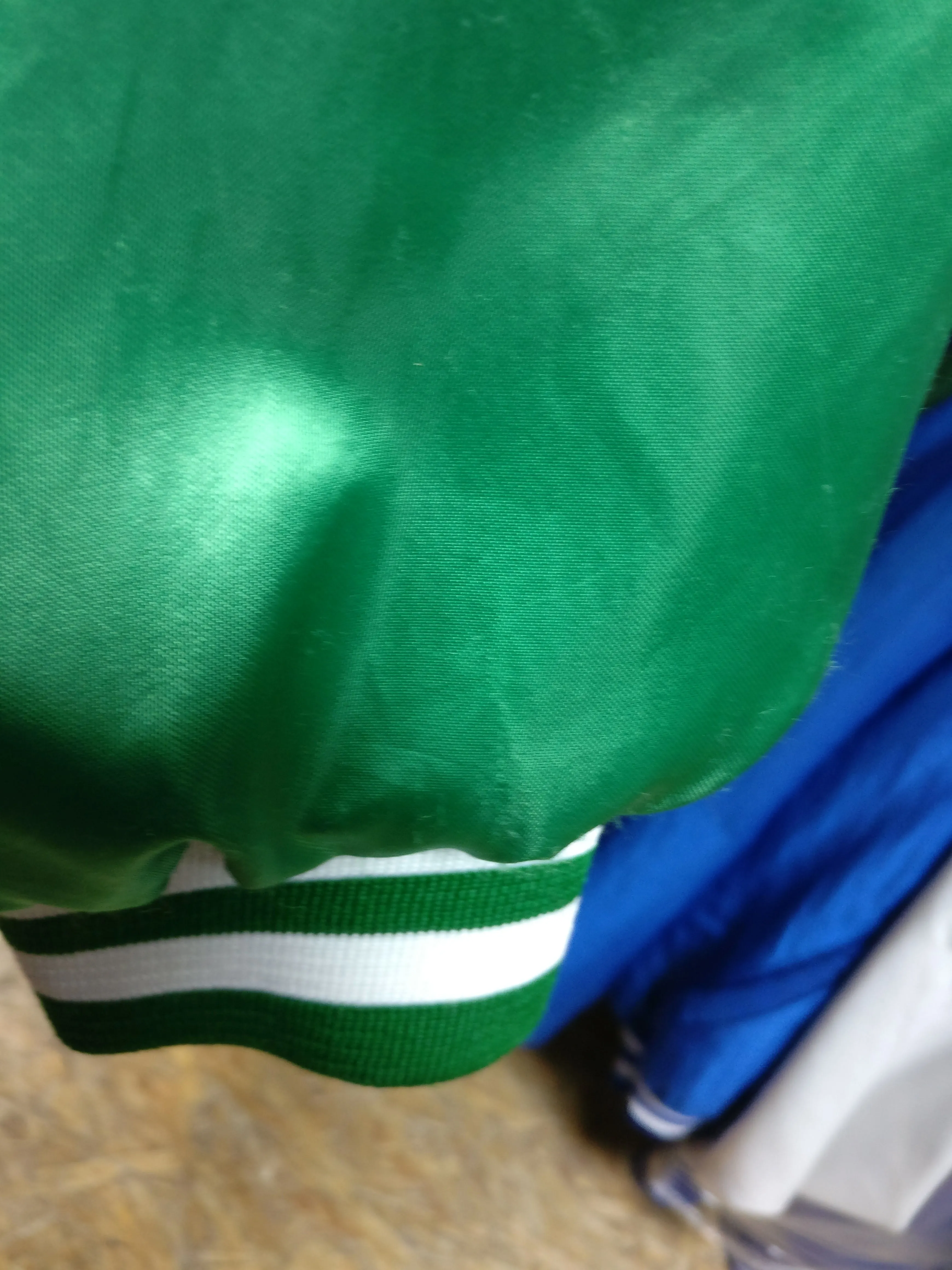 Vintage 80s PHILADELPHIA EAGLES NFL Swingster Nylon Jacket XL