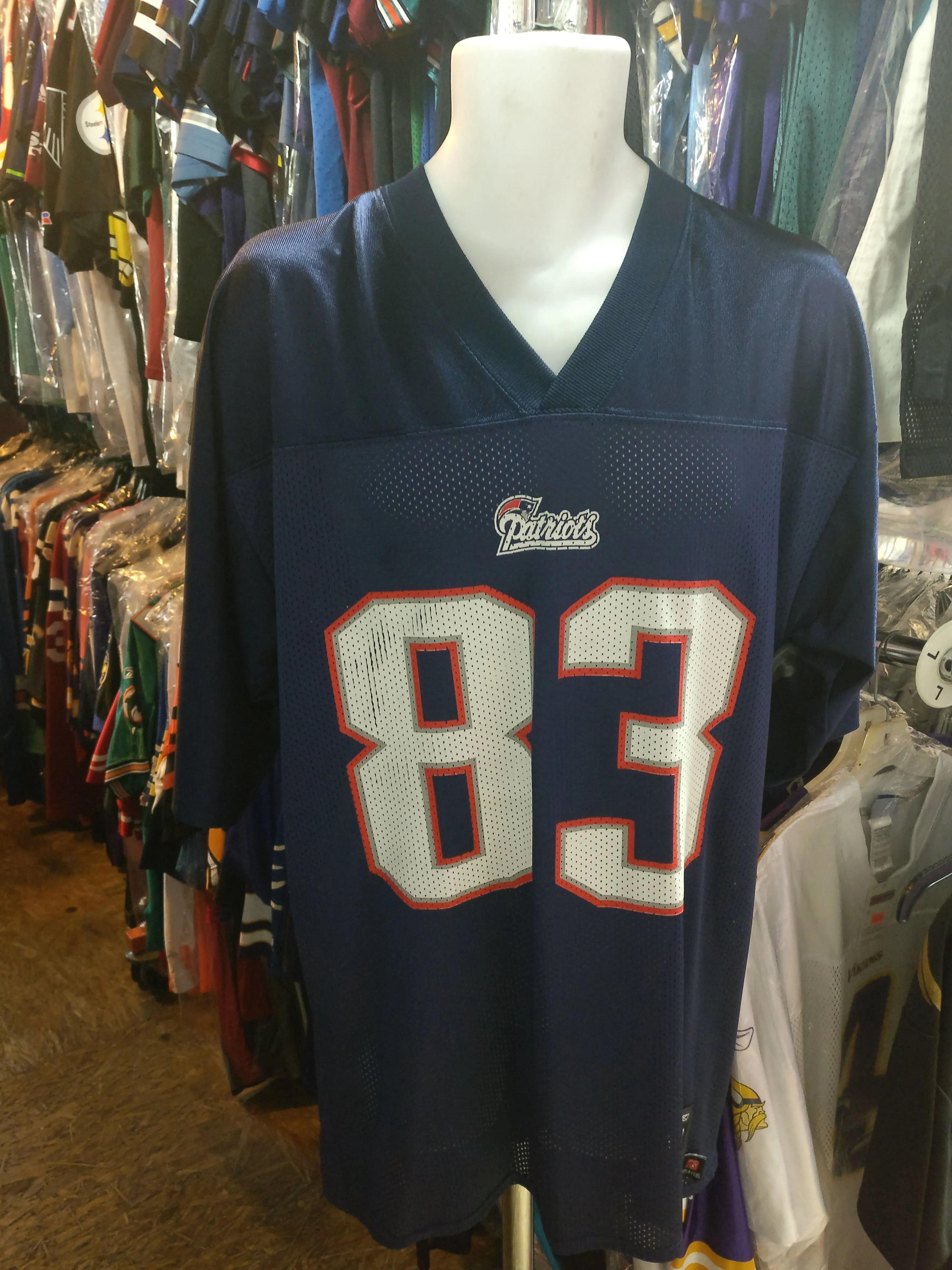 Vintage #83 WES WELKER New England Patriots NFL Reebok Jersey M