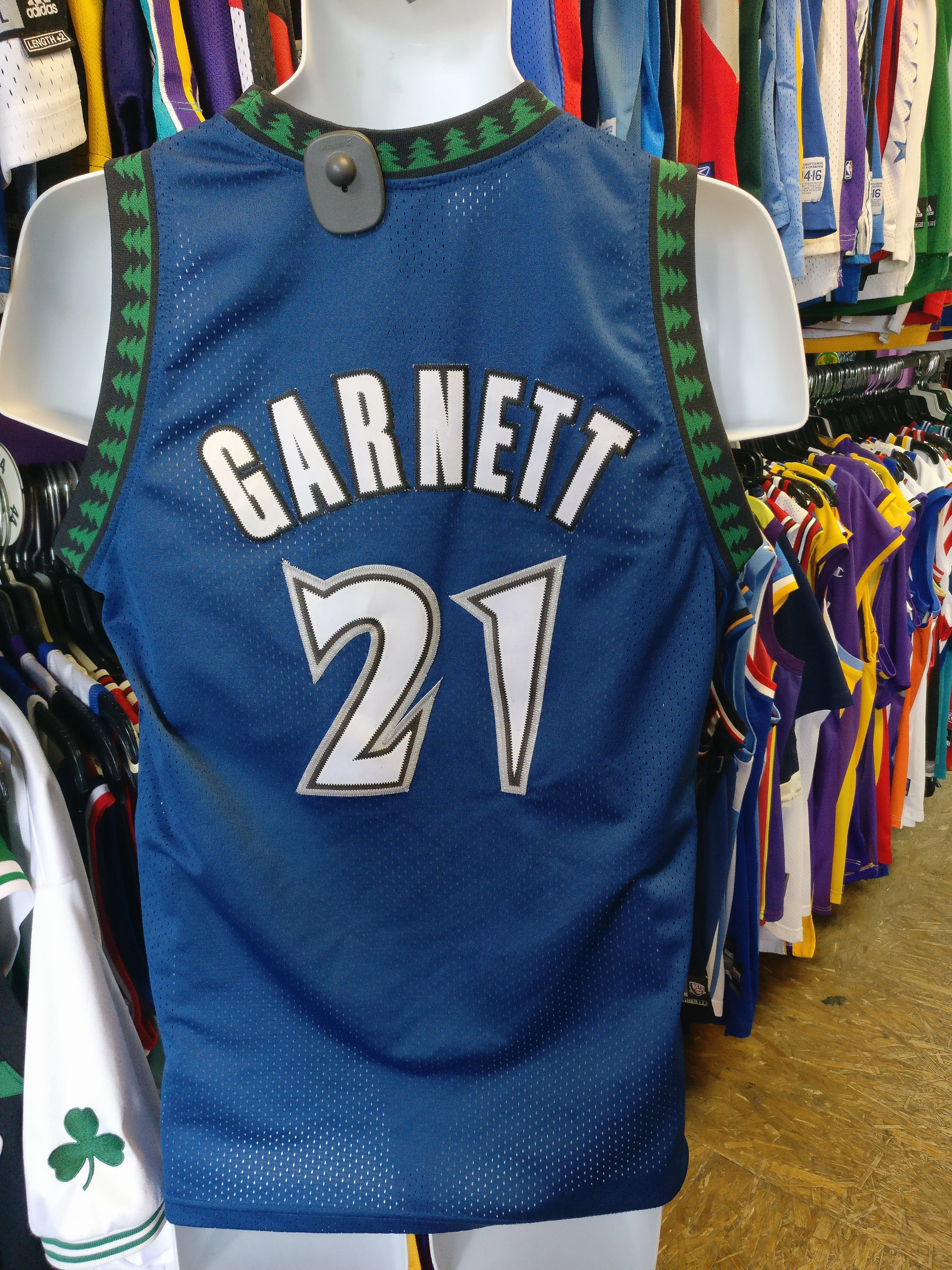Vintage #21 KEVIN GARNETT Minnesota Timberwolves NBA Nike Jersey YL