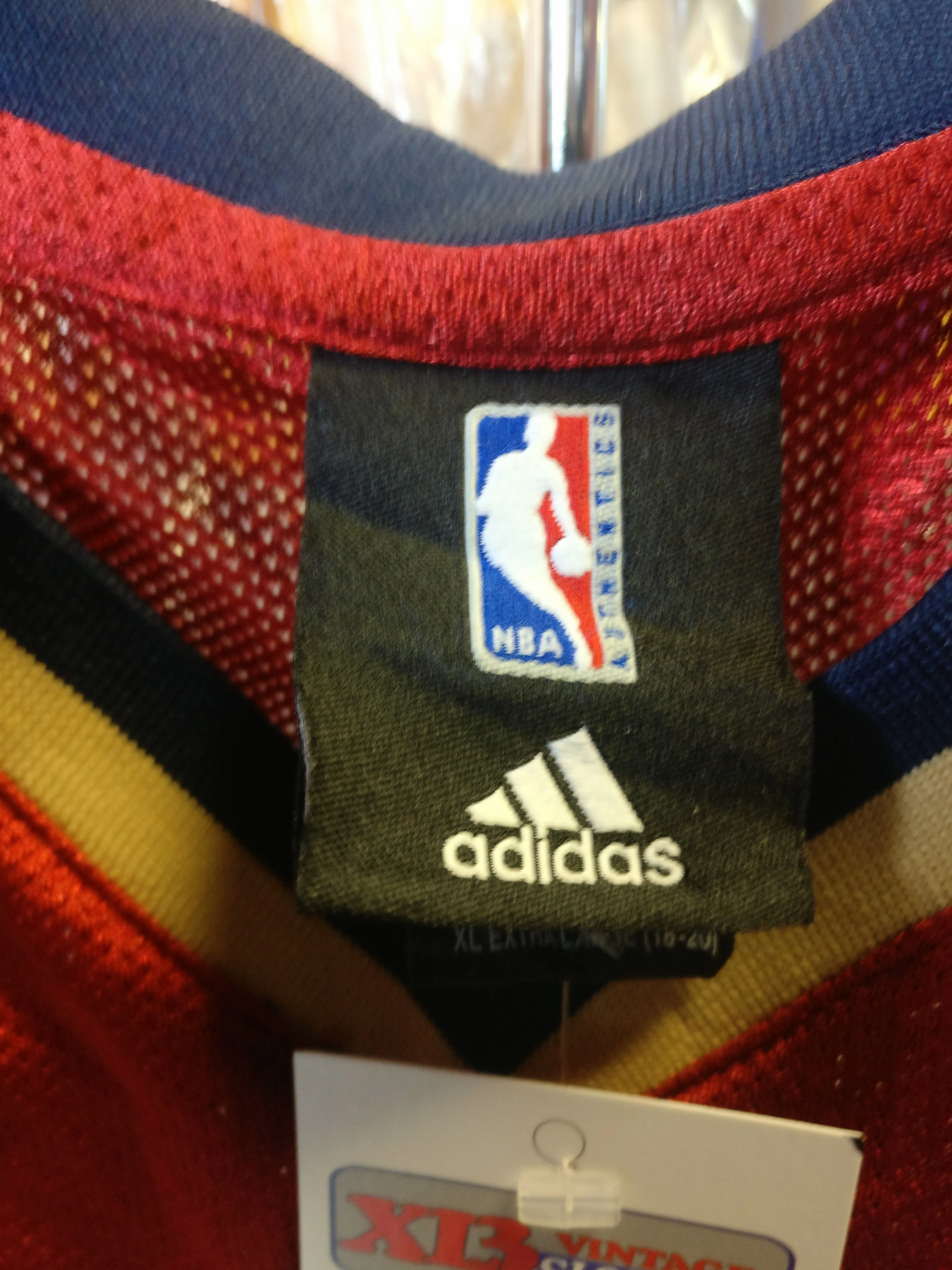Vintage #23 LEBRON JAMES Cleveland Cavaliers NBA Adidas Jersey YXL