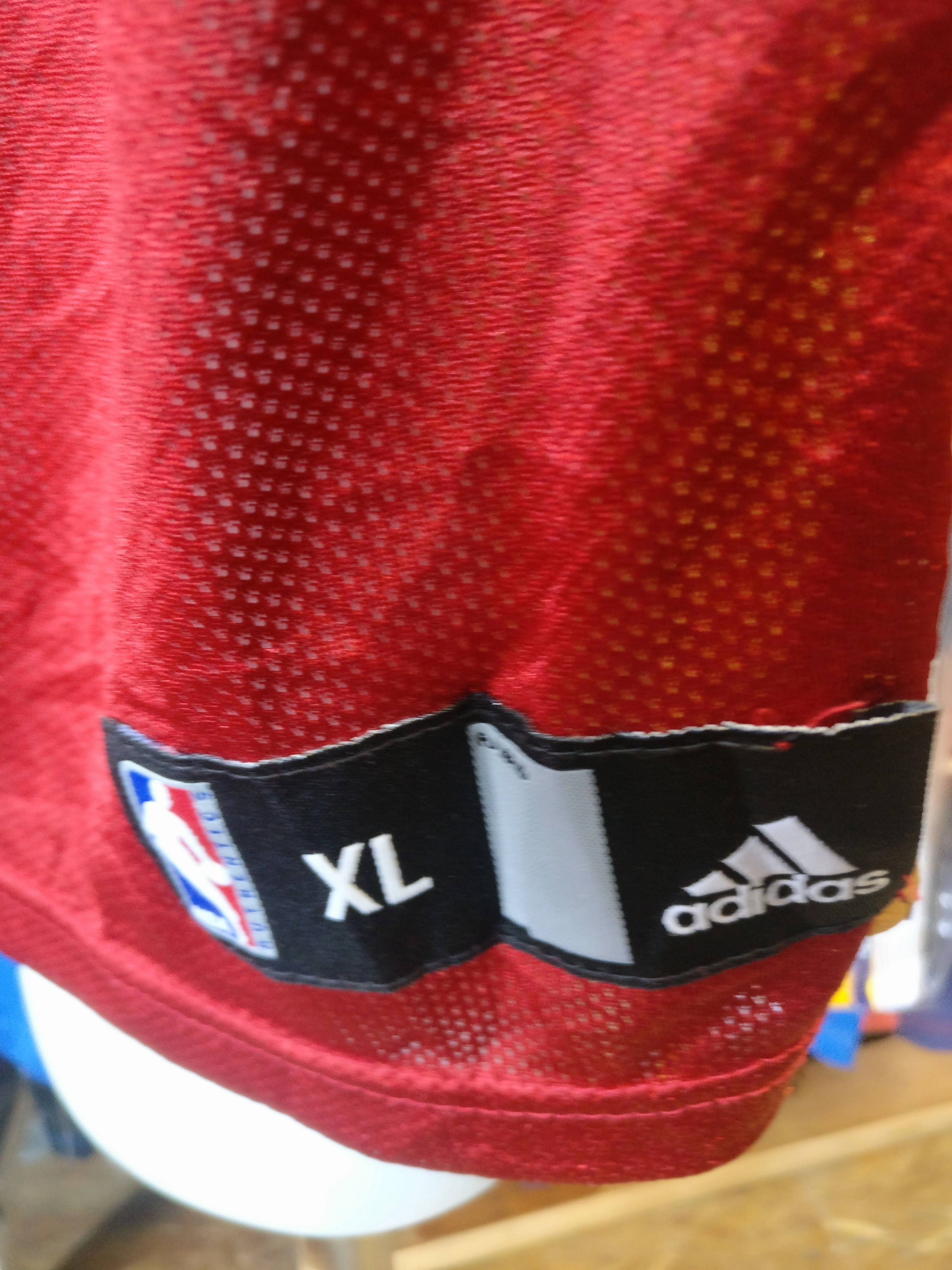 Vintage #23 LEBRON JAMES Cleveland Cavaliers NBA Adidas Jersey YXL