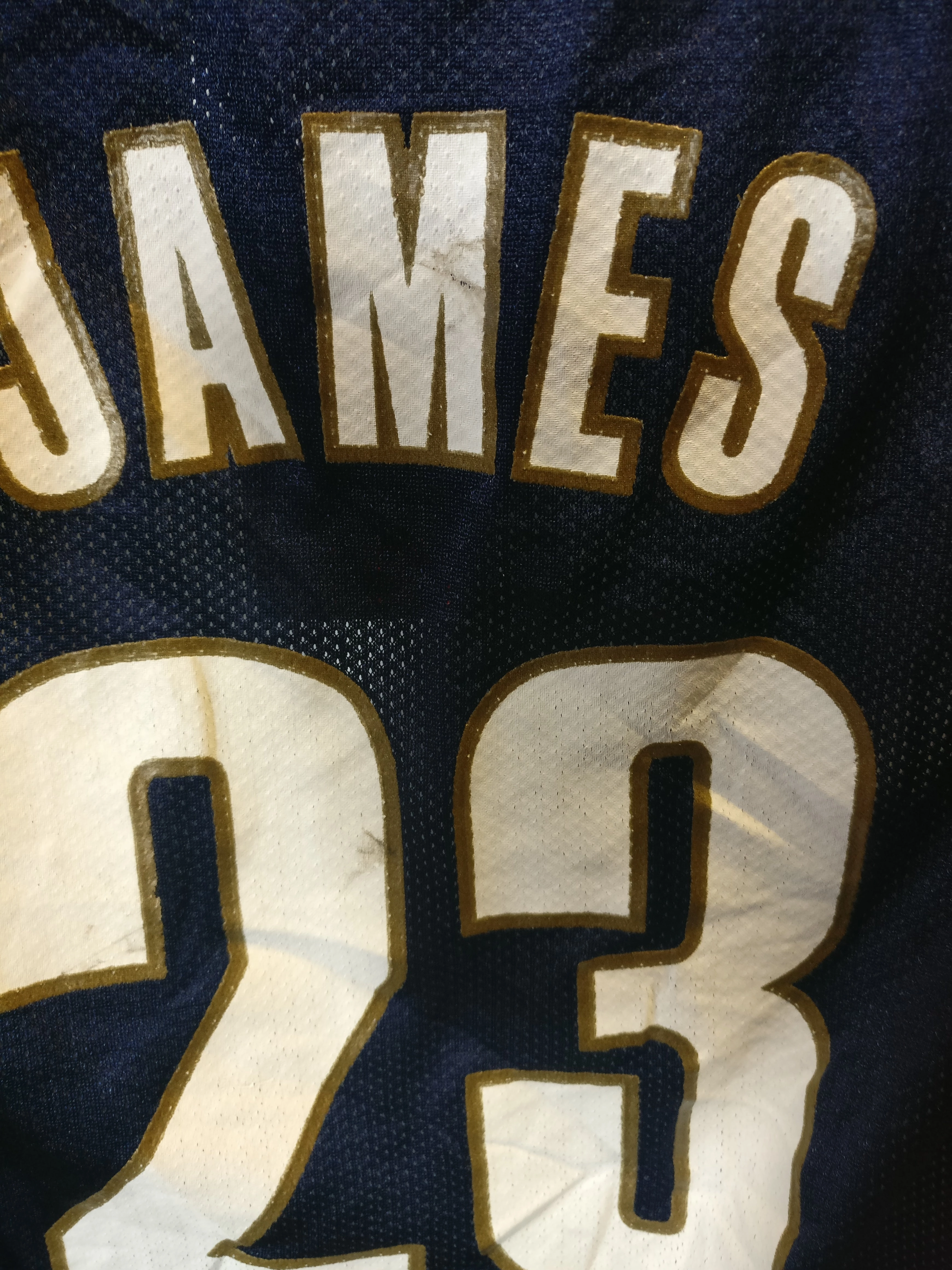 Vintage #23 LEBRON JAMES Cleveland Cavaliers NBA Reebok Jersey YL